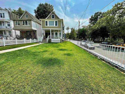 Apartment For Rent - 259 Duncan Ave #2<br/> Jersey City, NJ 07306