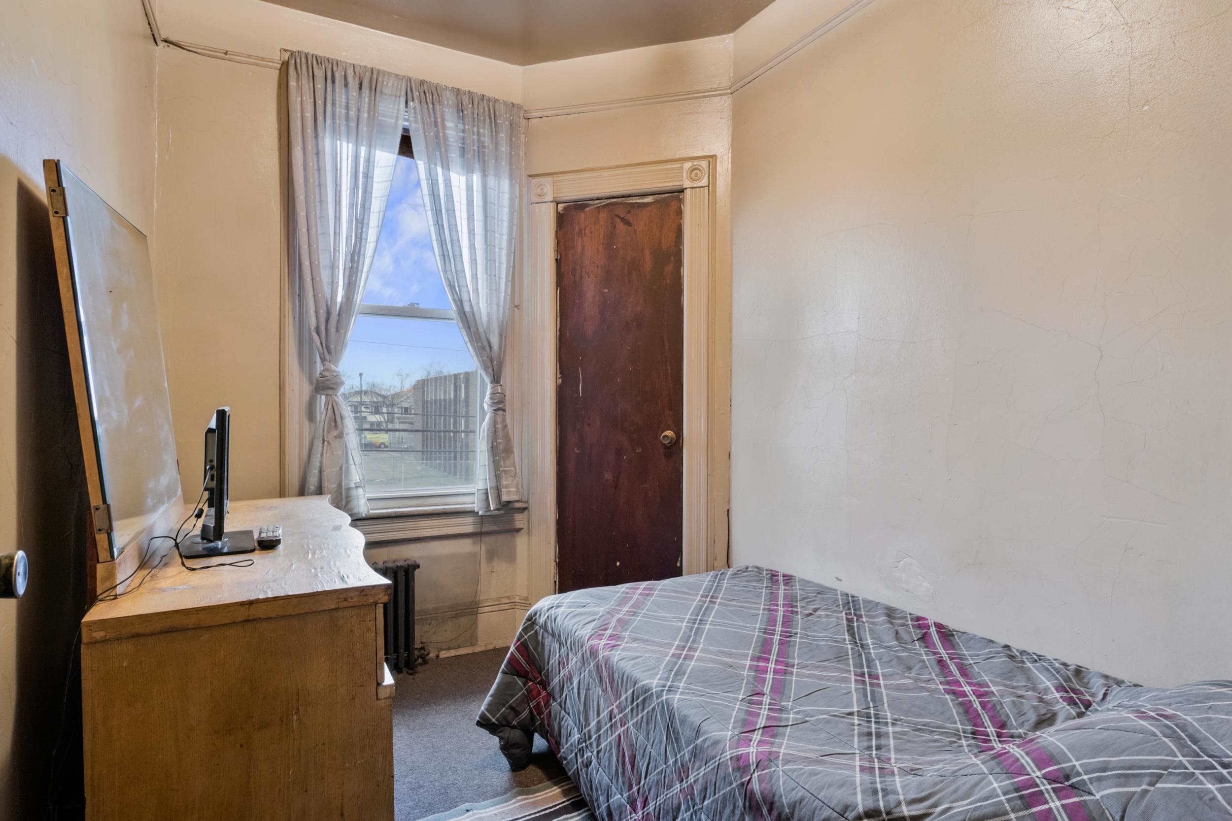 104 Stegman St, Jersey City, New Jersey image 15