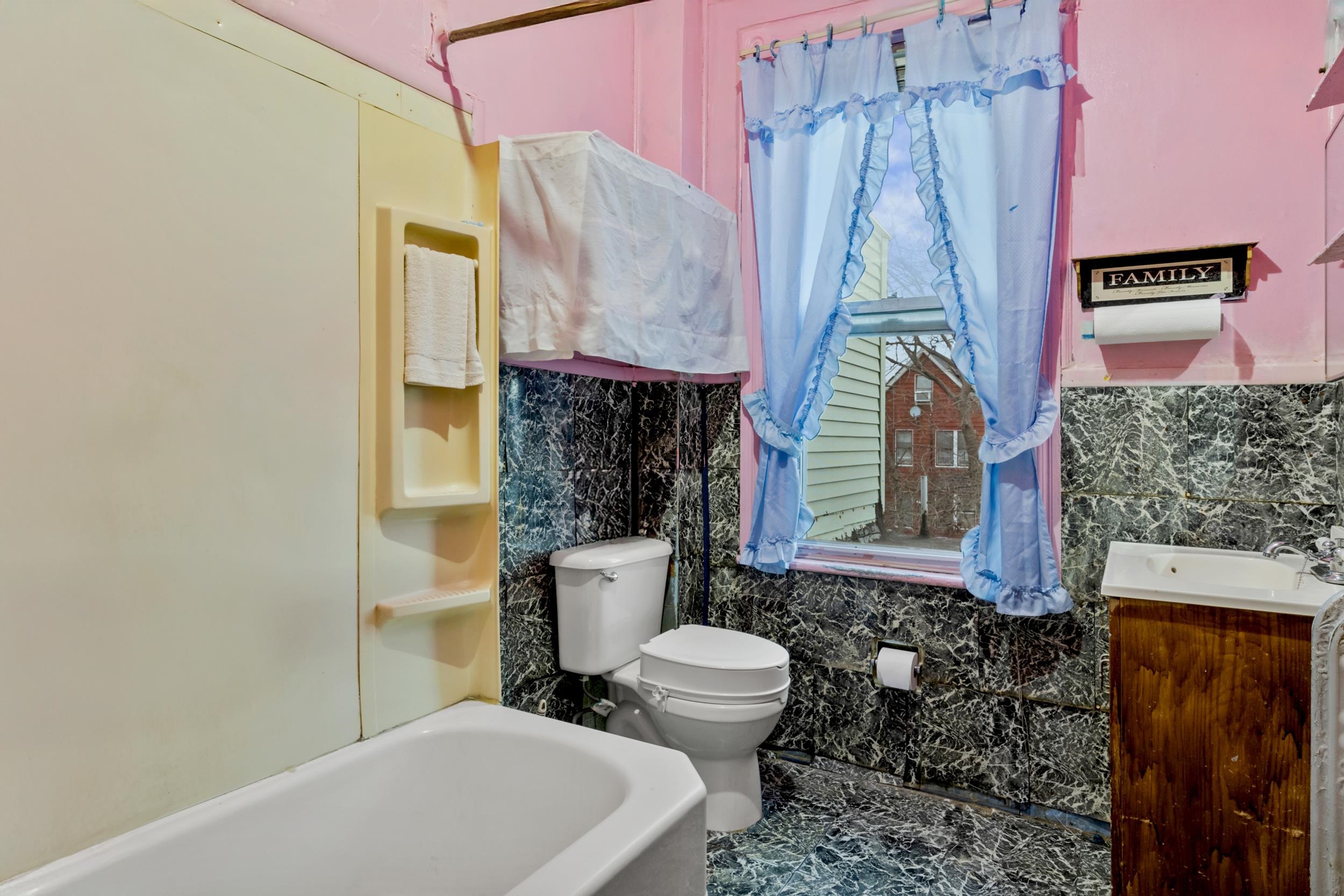 104 Stegman St, Jersey City, New Jersey image 16