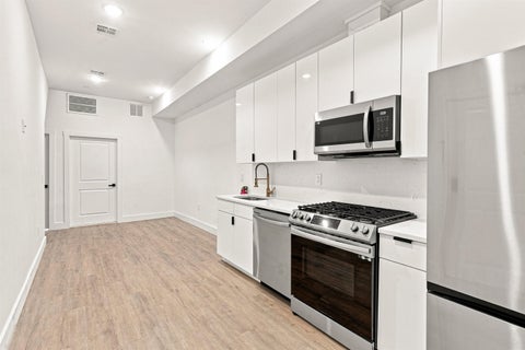 Homes For Rent - 234 Webster Ave #1R<br/> Jersey City, NJ 07307