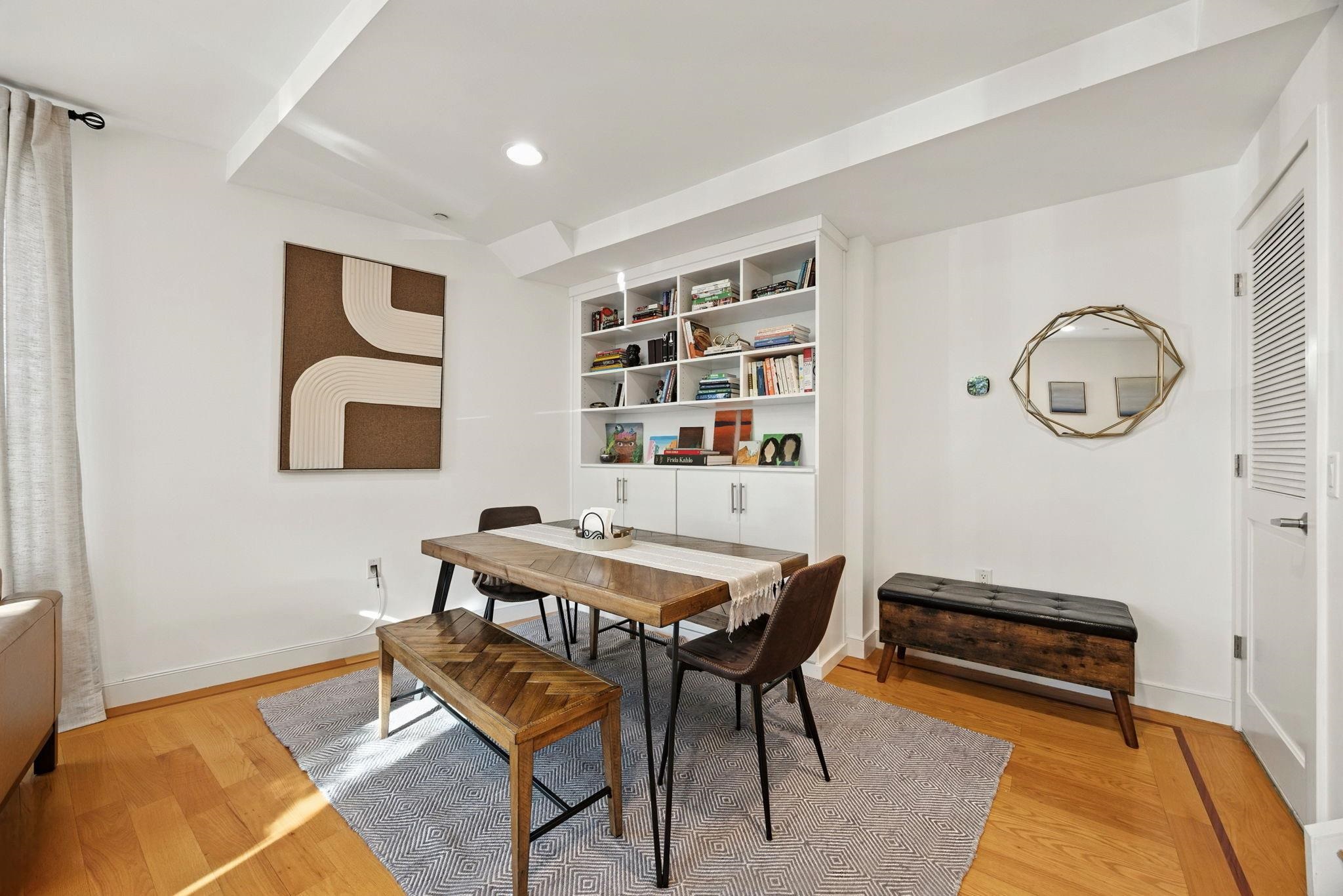 296 GRAND ST 1A