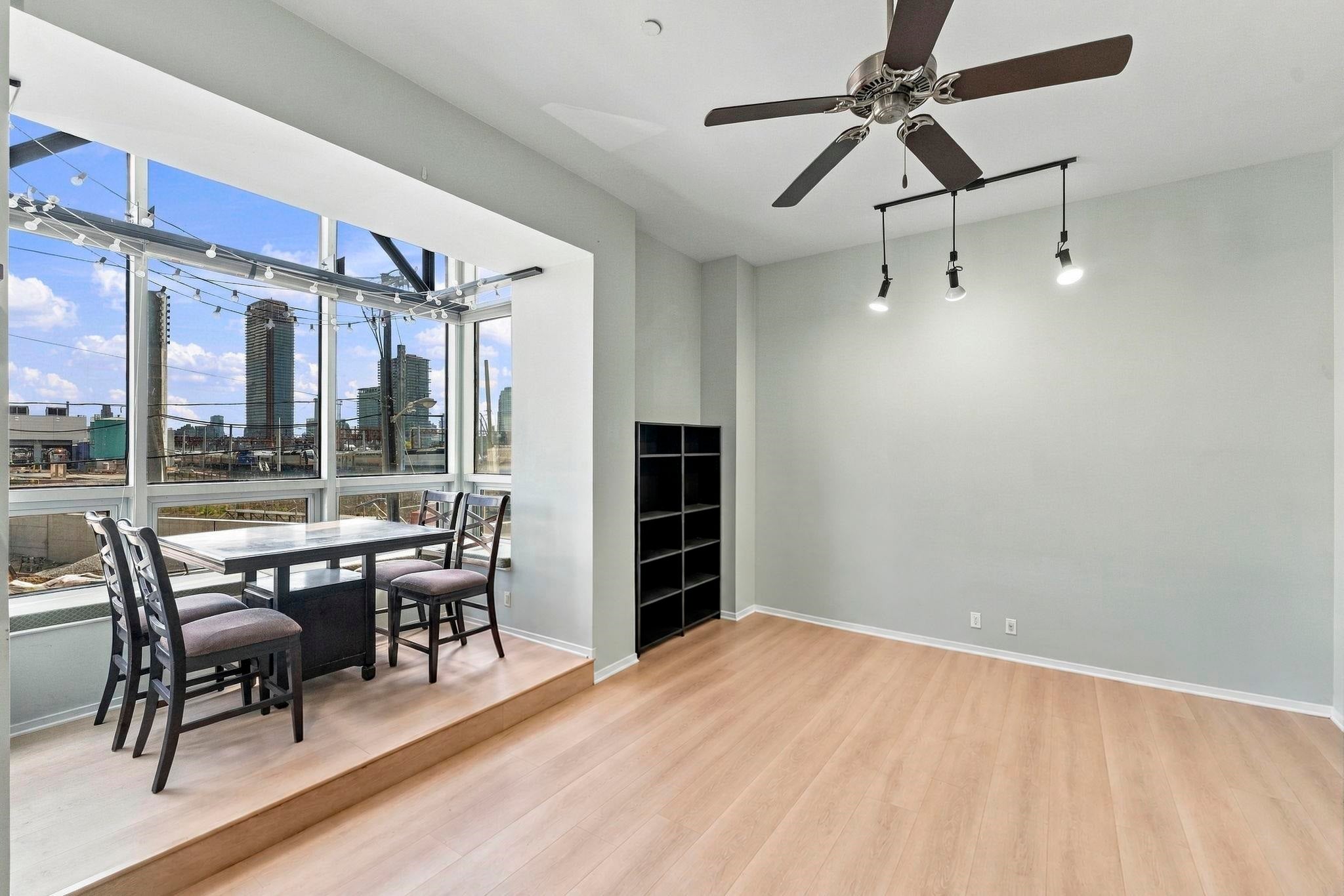 689 LUIS M MARIN BLVD 207