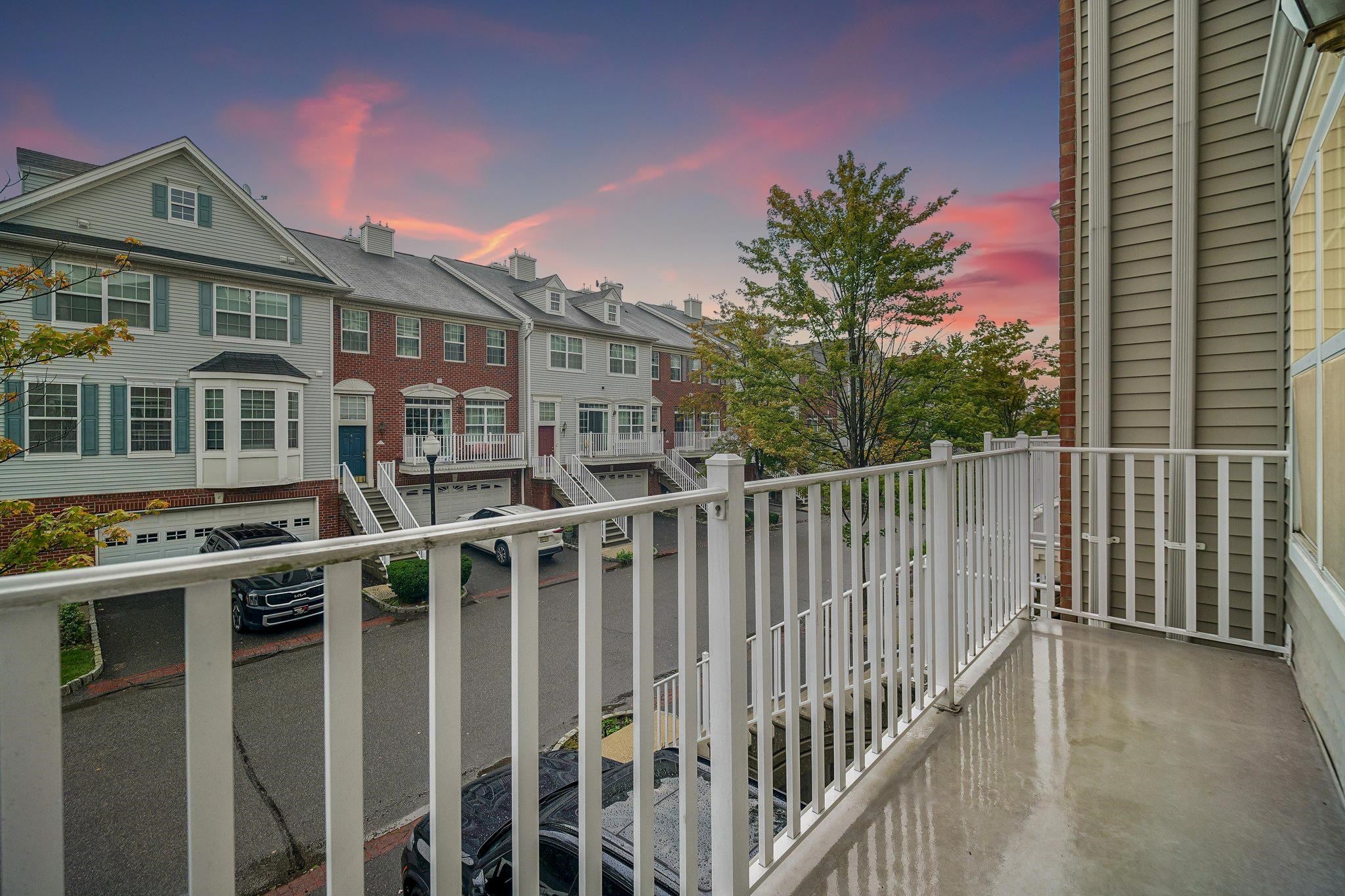 3 TOTTENHAM CT