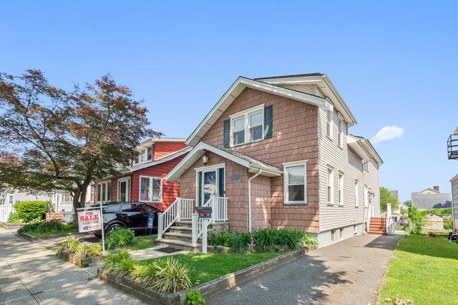 18 Trinity Pl, Kearny, New Jersey image 27