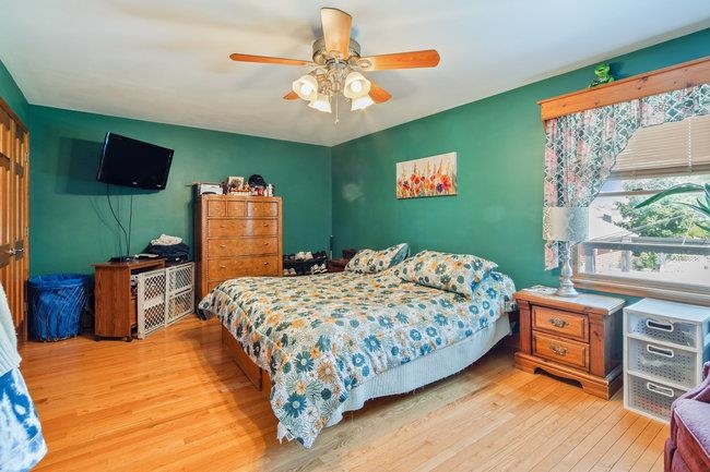 18 Trinity Pl, Kearny, New Jersey image 2