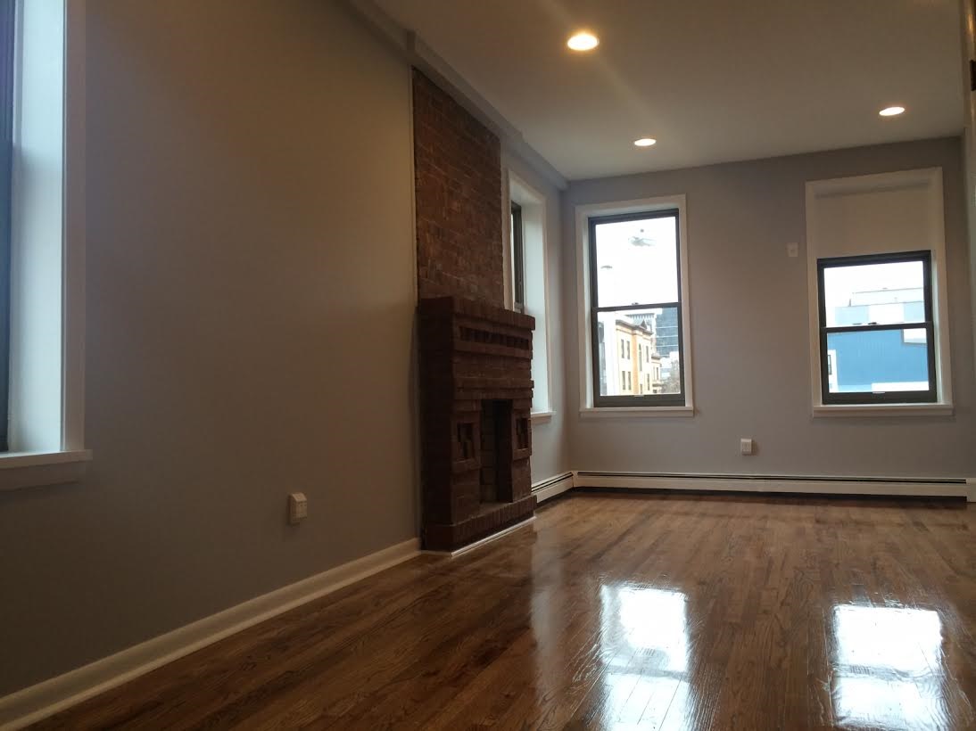 650 1ST ST 3
