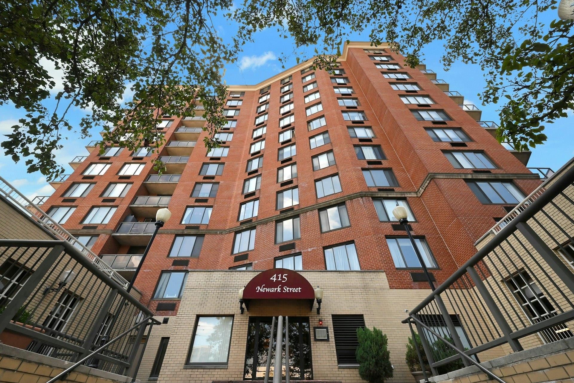 415 NEWARK ST 2E