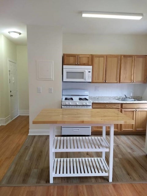 Homes For Rent - 429 Fairmount Ave #204<br/> Hudson County, Jersey City, NJ 07306