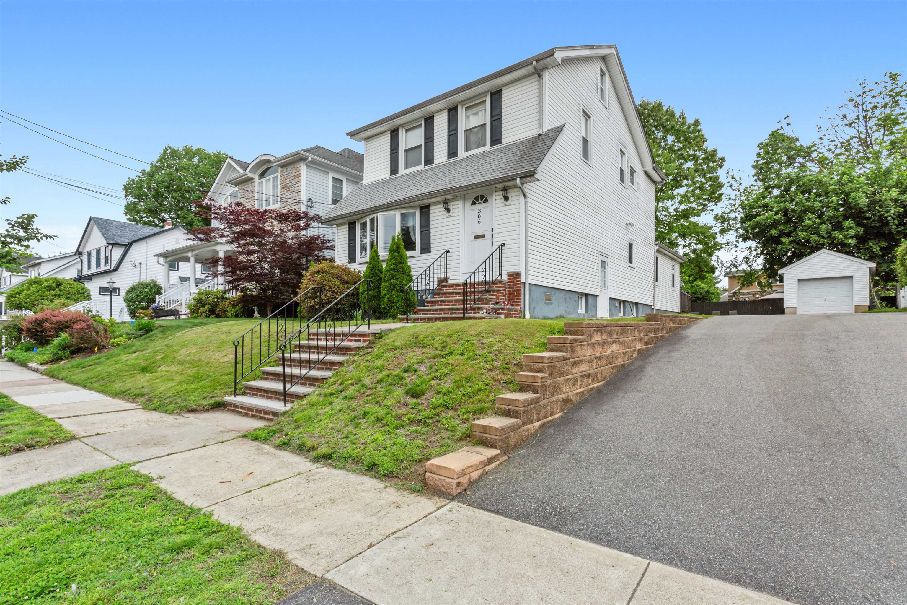 306 Sylvan St, Rutherford, New Jersey image 1