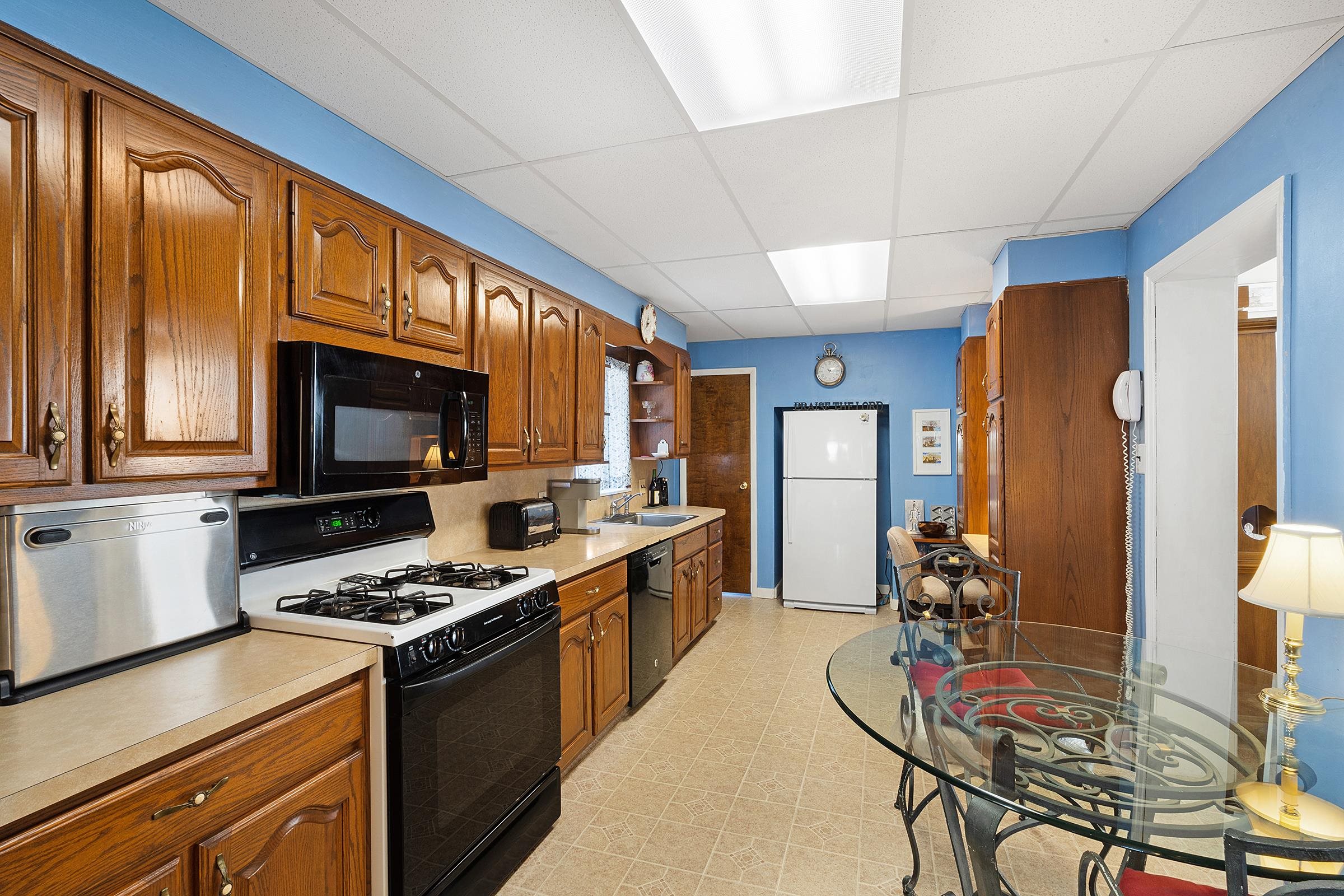 306 Sylvan St, Rutherford, New Jersey image 8