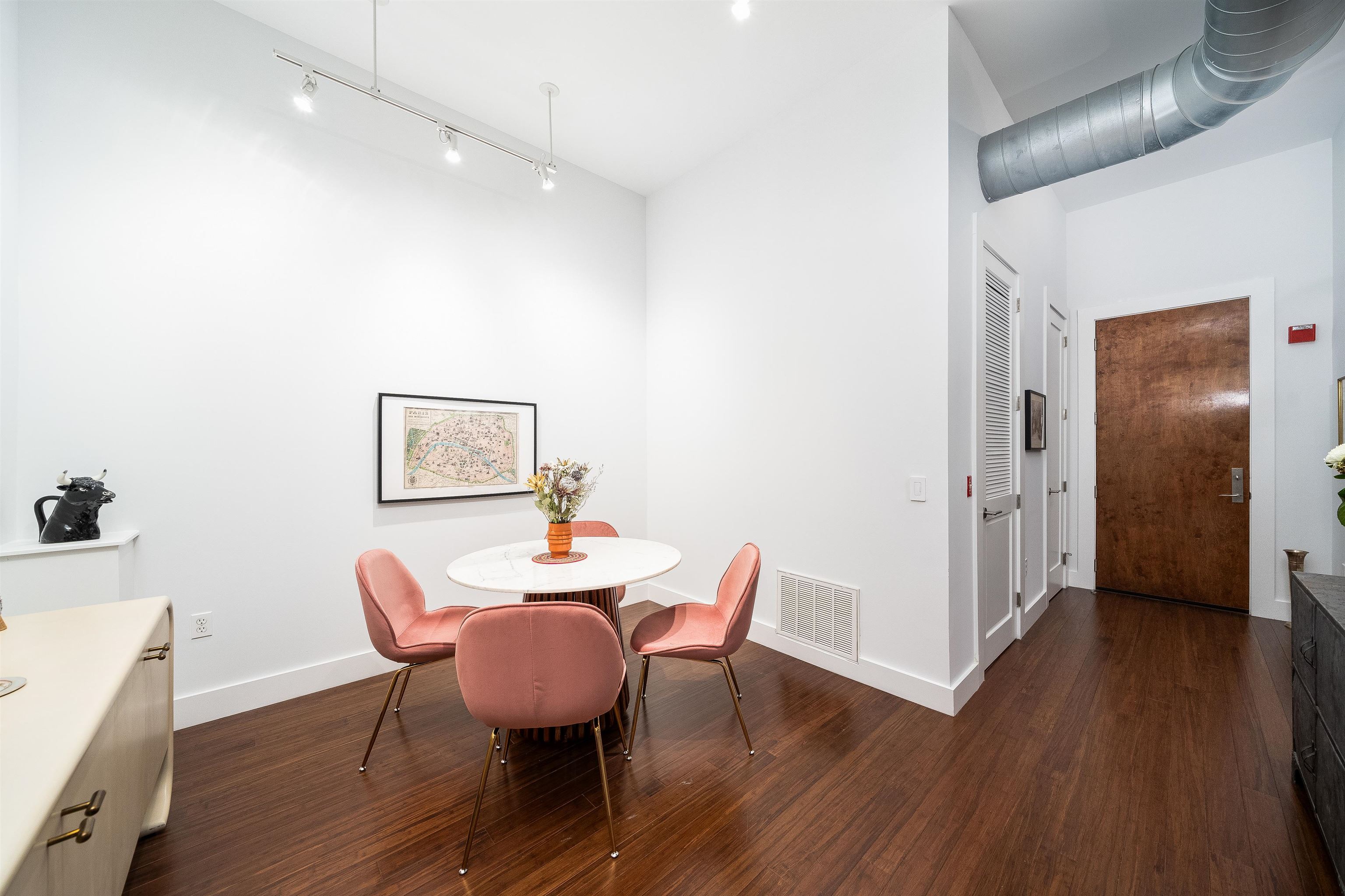 650 Montgomery St #402, Jersey City, New Jersey image 13