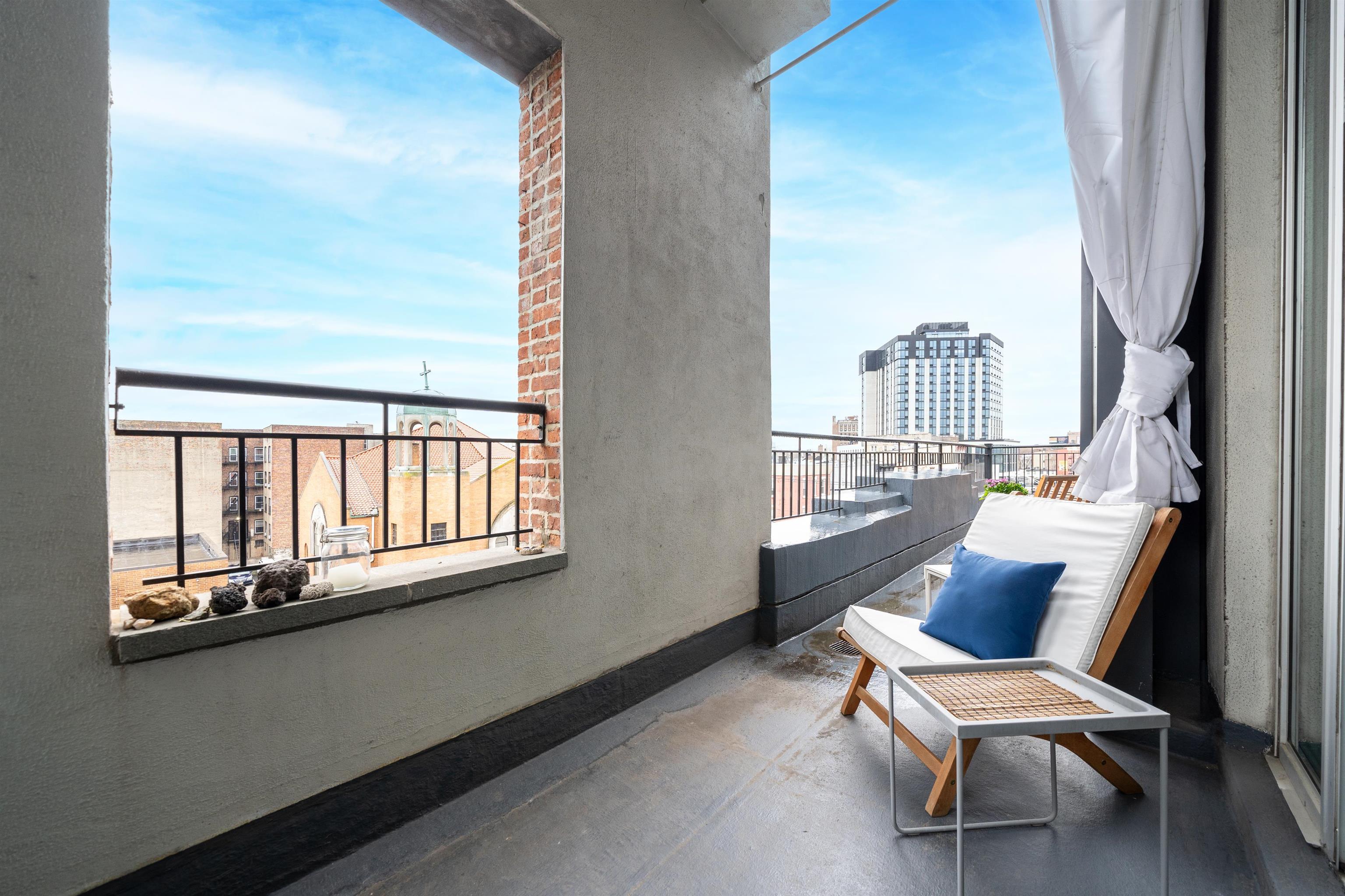 650 Montgomery St #402, Jersey City, New Jersey image 6