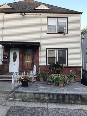 18 KELLY PKWY # 1, BAYONNE, NJ 07002 - Image f25b9ef8ba4fdd40c672c23b7bdbba4d/3486187870