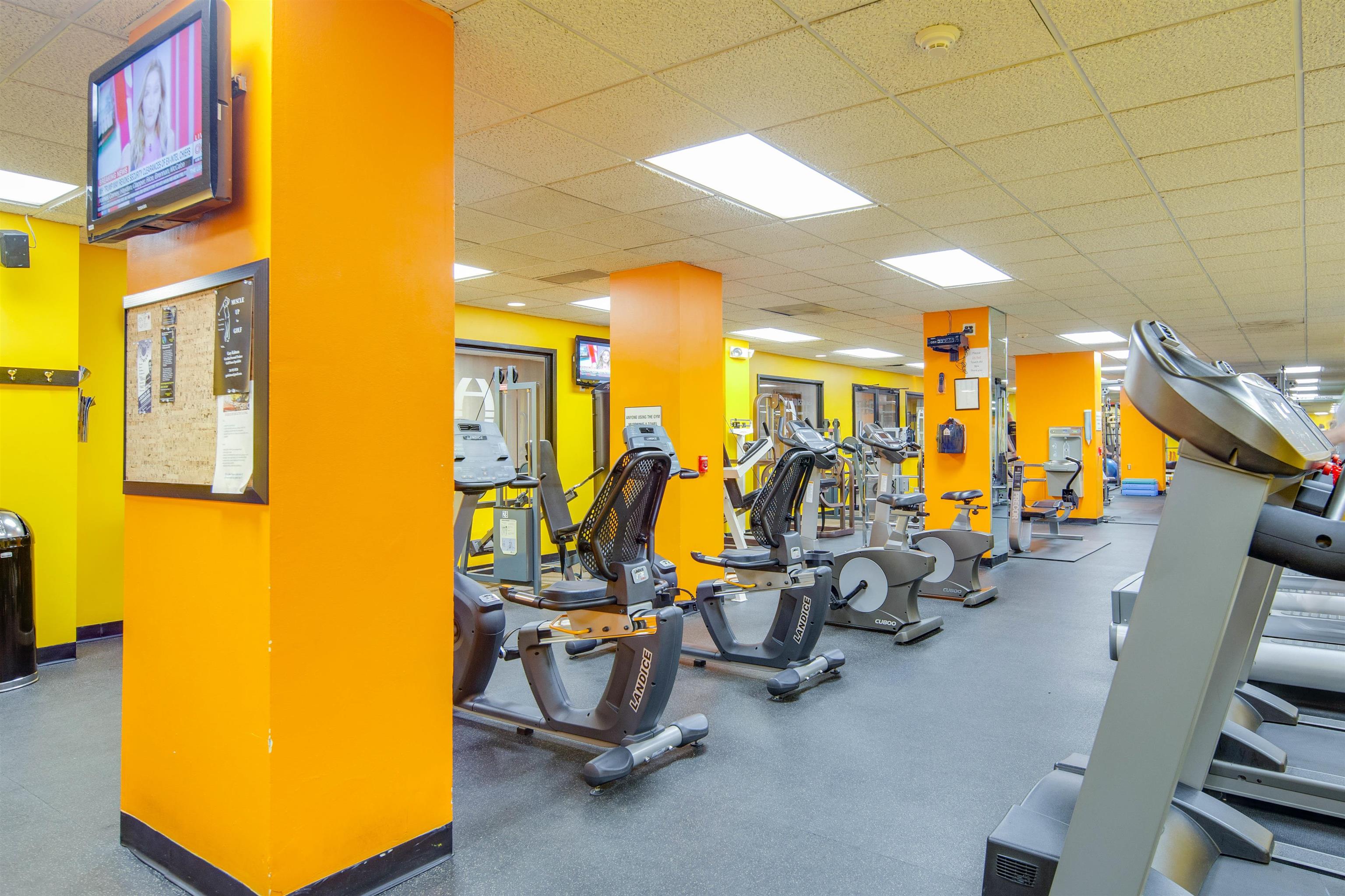 429 Harmon Cove Tower, Secaucus, New Jersey image 34