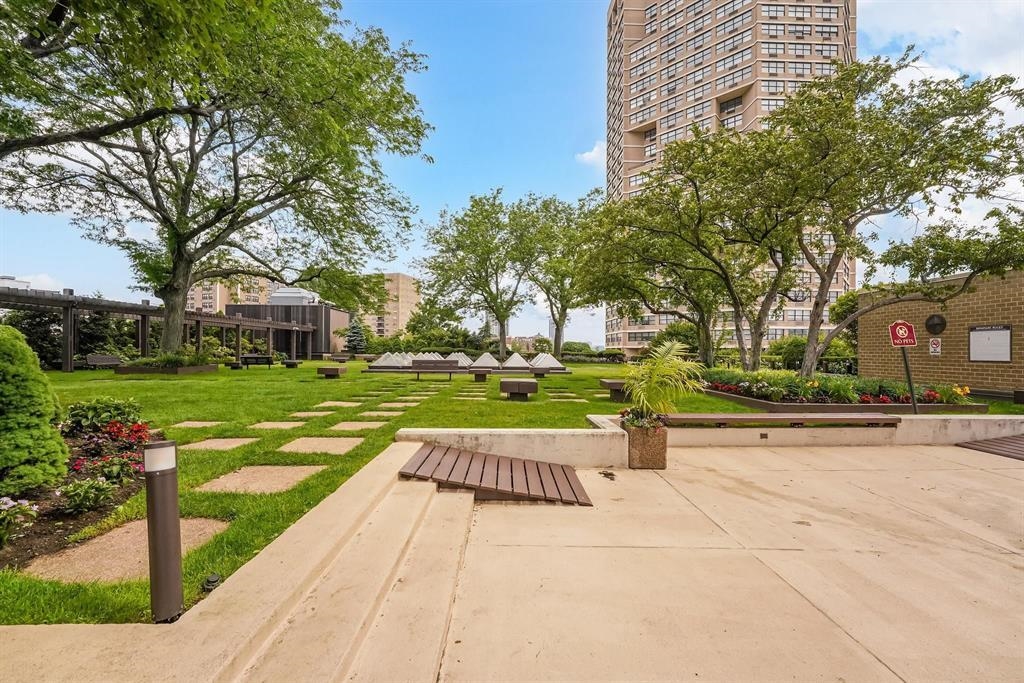 7004 Blvd East #28C, Guttenberg, New Jersey image 23