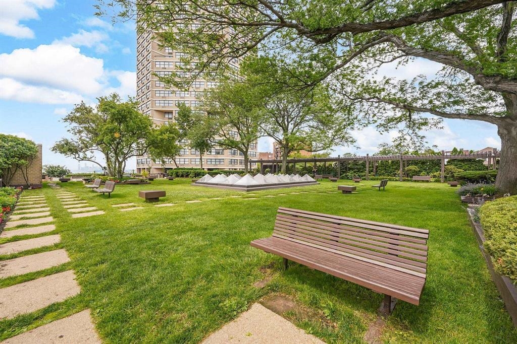 7004 Blvd East #28C, Guttenberg, New Jersey image 24