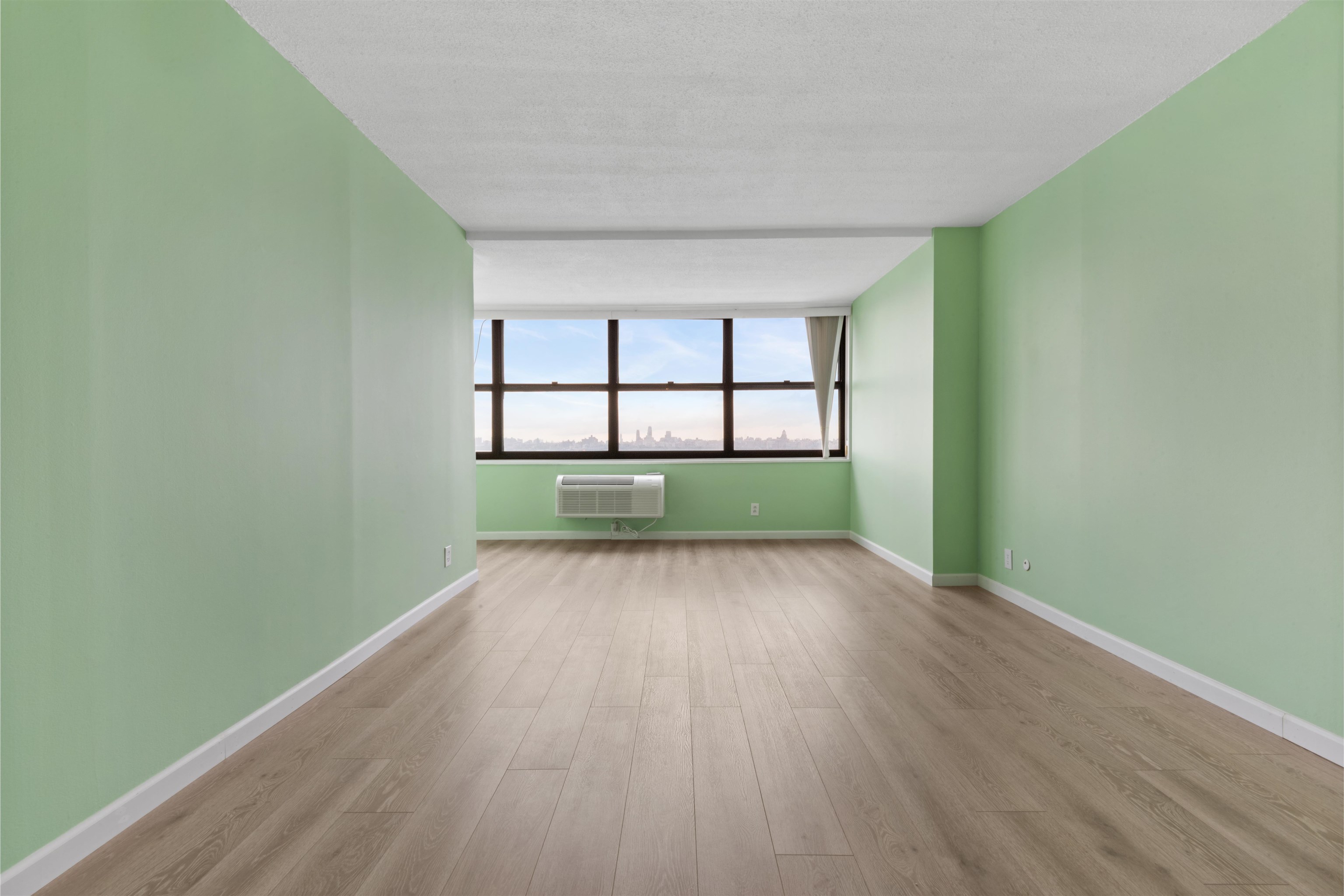 7004 Blvd East #28C, Guttenberg, New Jersey image 37