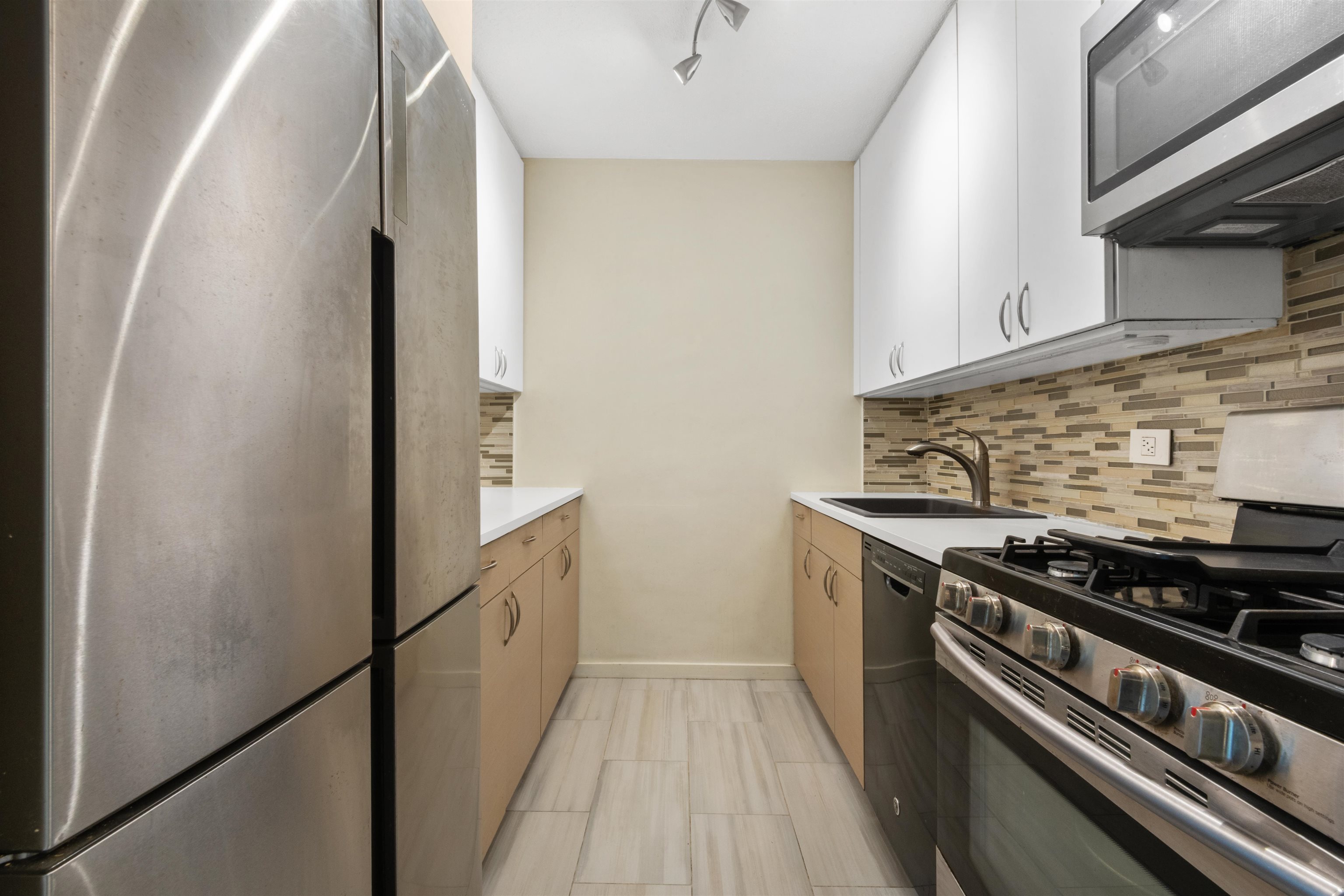 7004 Blvd East #28C, Guttenberg, New Jersey image 7