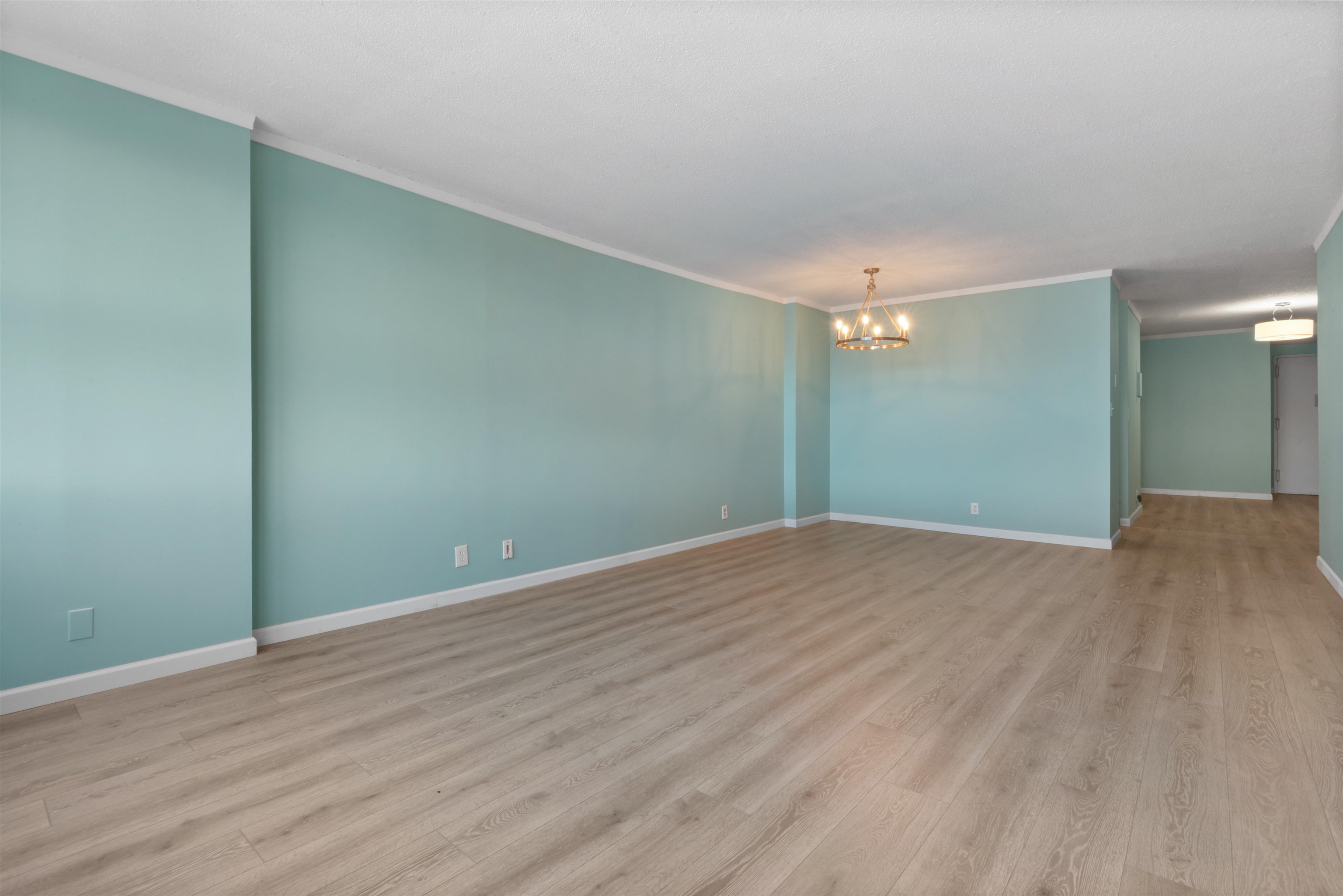 7004 Blvd East #28C, Guttenberg, New Jersey image 32