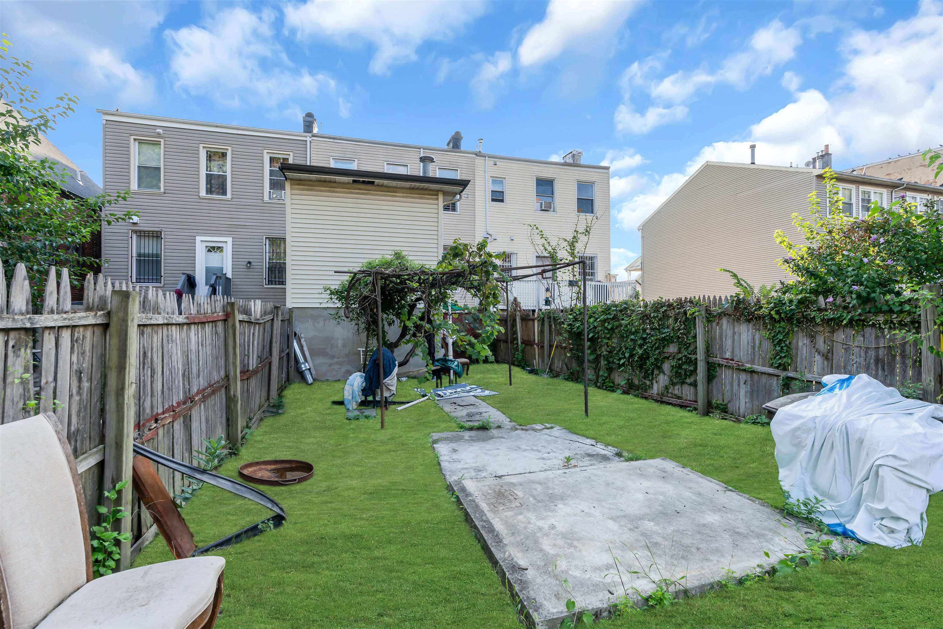 74 Storms Ave, Jersey City, New Jersey image 32