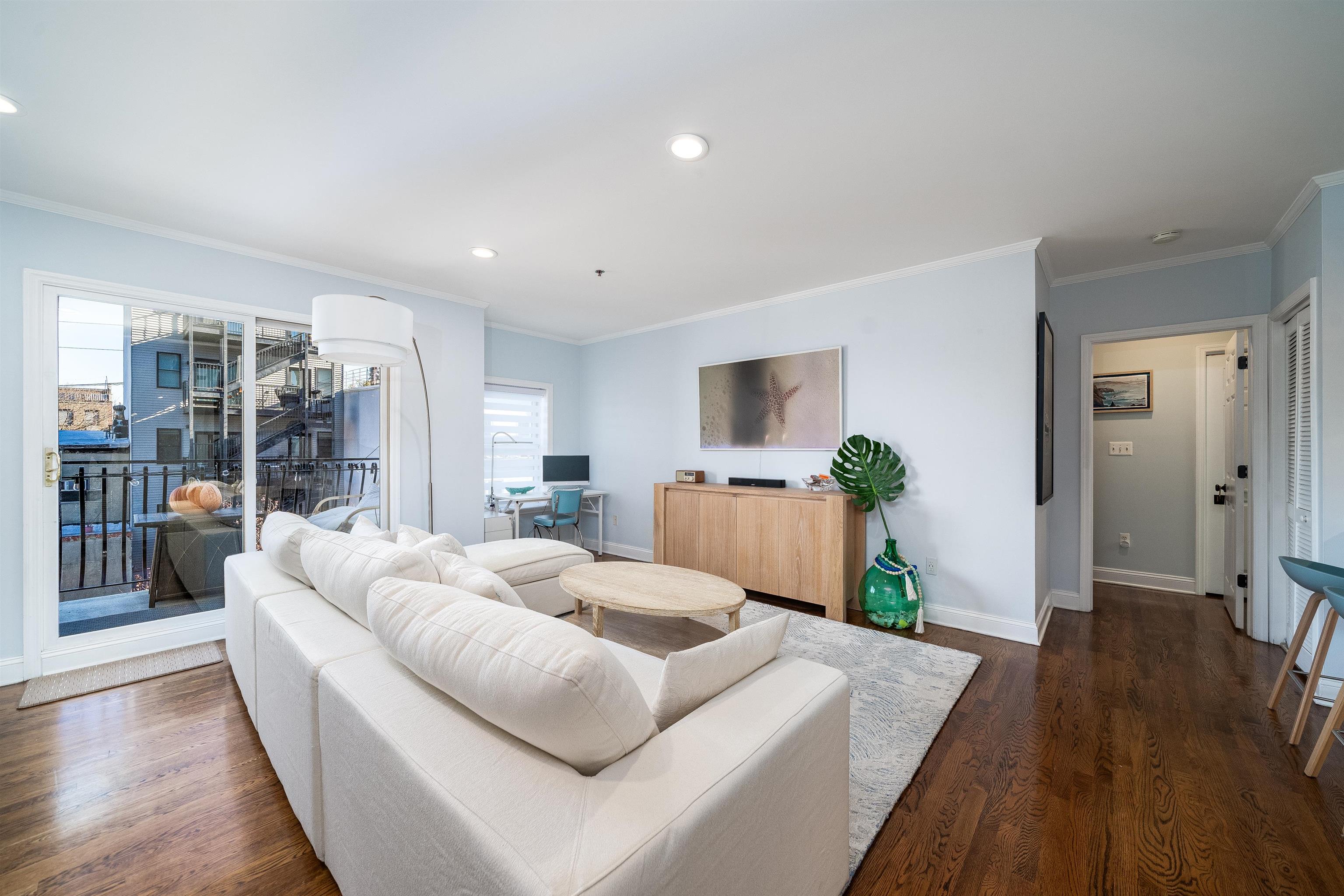 621 Monroe St #4B, Hoboken, New Jersey image 4