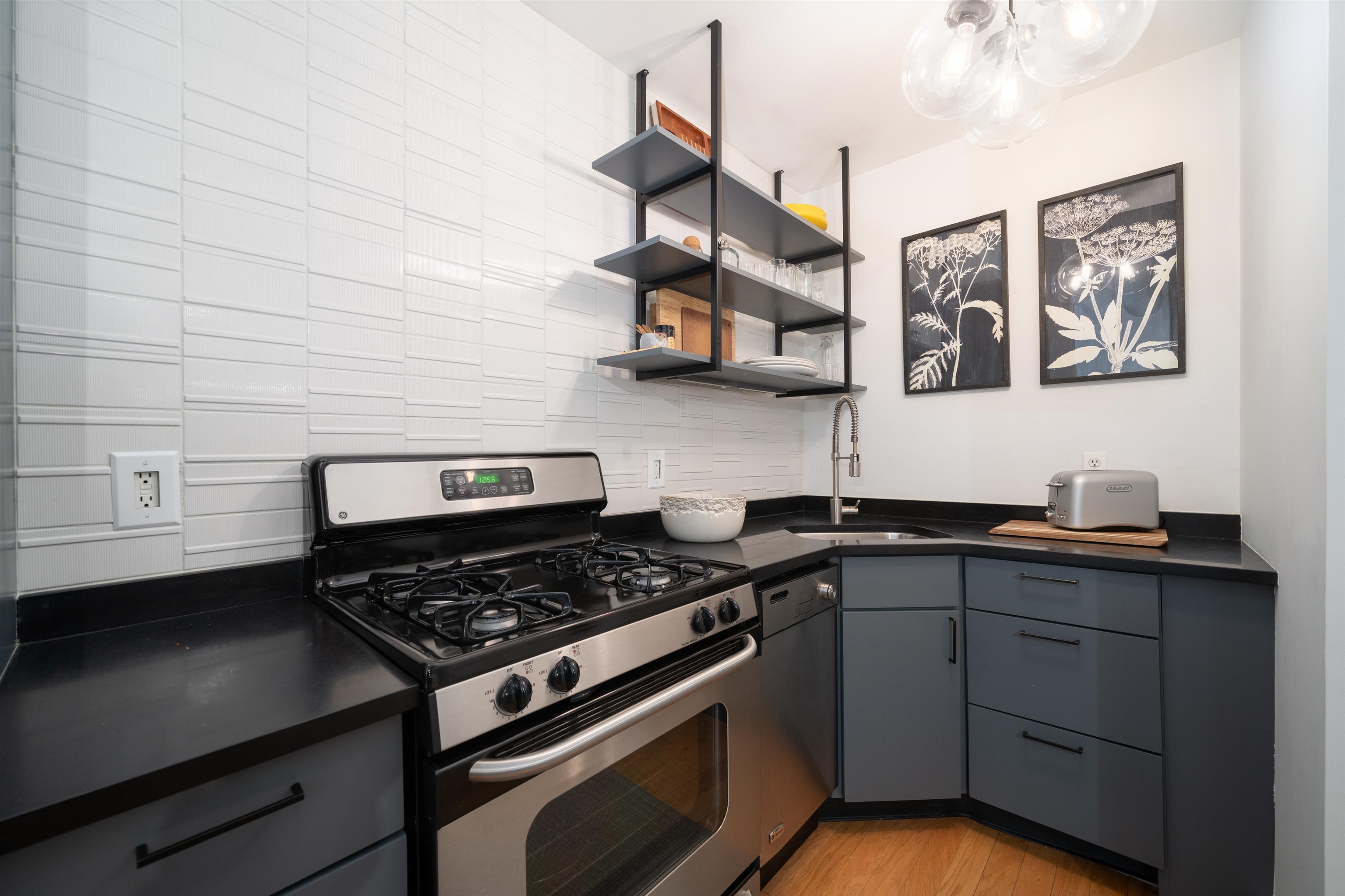 140 Bay St #6E, Jersey City, New Jersey image 10