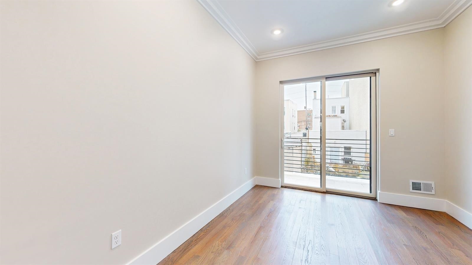196 Delaware Ave #1, Jersey City, New Jersey image 41