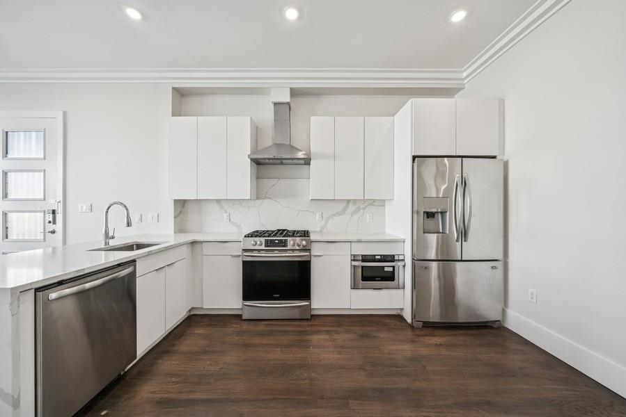 196 Delaware Ave #1, Jersey City, New Jersey image 4
