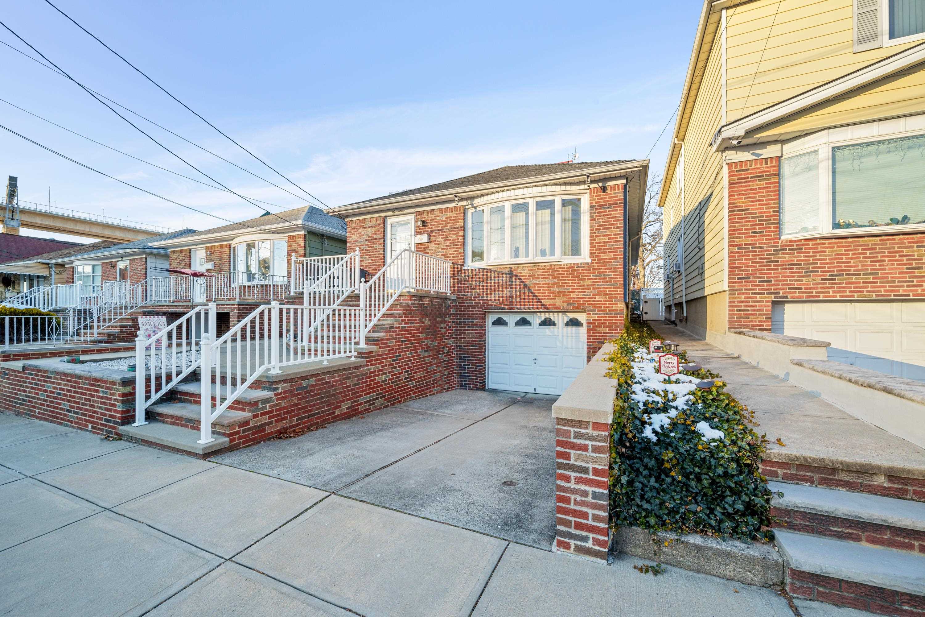 17 Pointview Terrace, Bayonne, New Jersey image 2