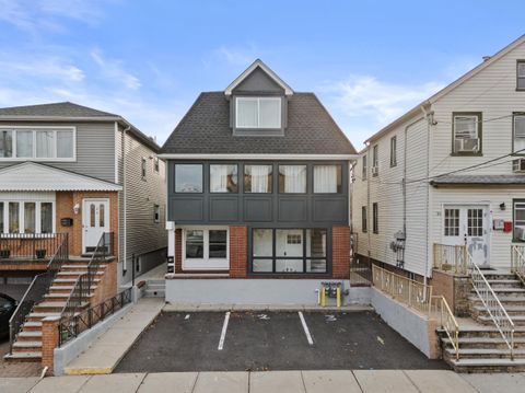 28 West 22nd St Unit FL1, Bayonne, NJ 07002 - MLS#: 250004285