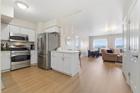 Condo For Sale - 809 22nd St #1302<br/> Union City, NJ 07087