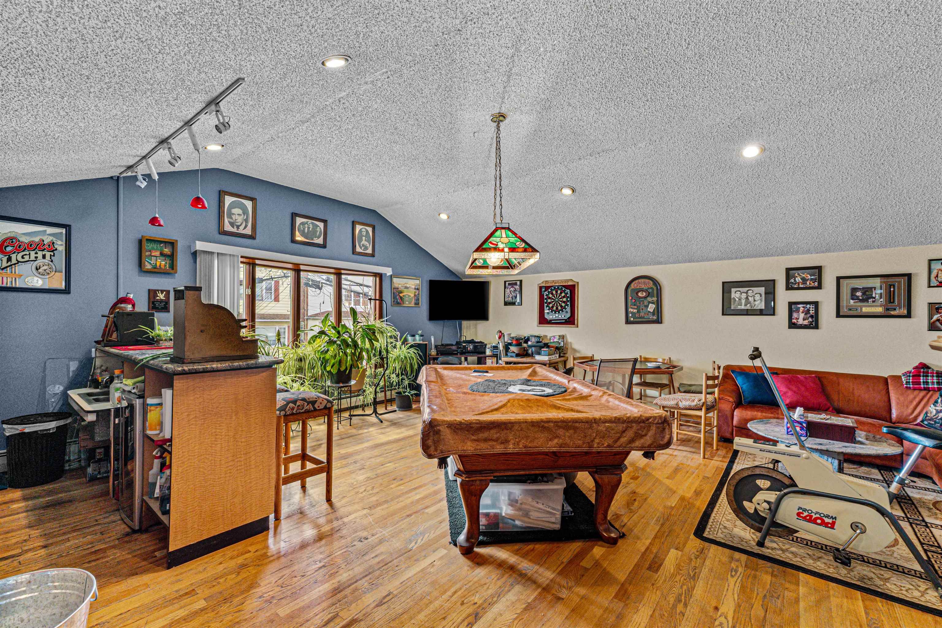 155 Avenue F, Bayonne, New Jersey image 41