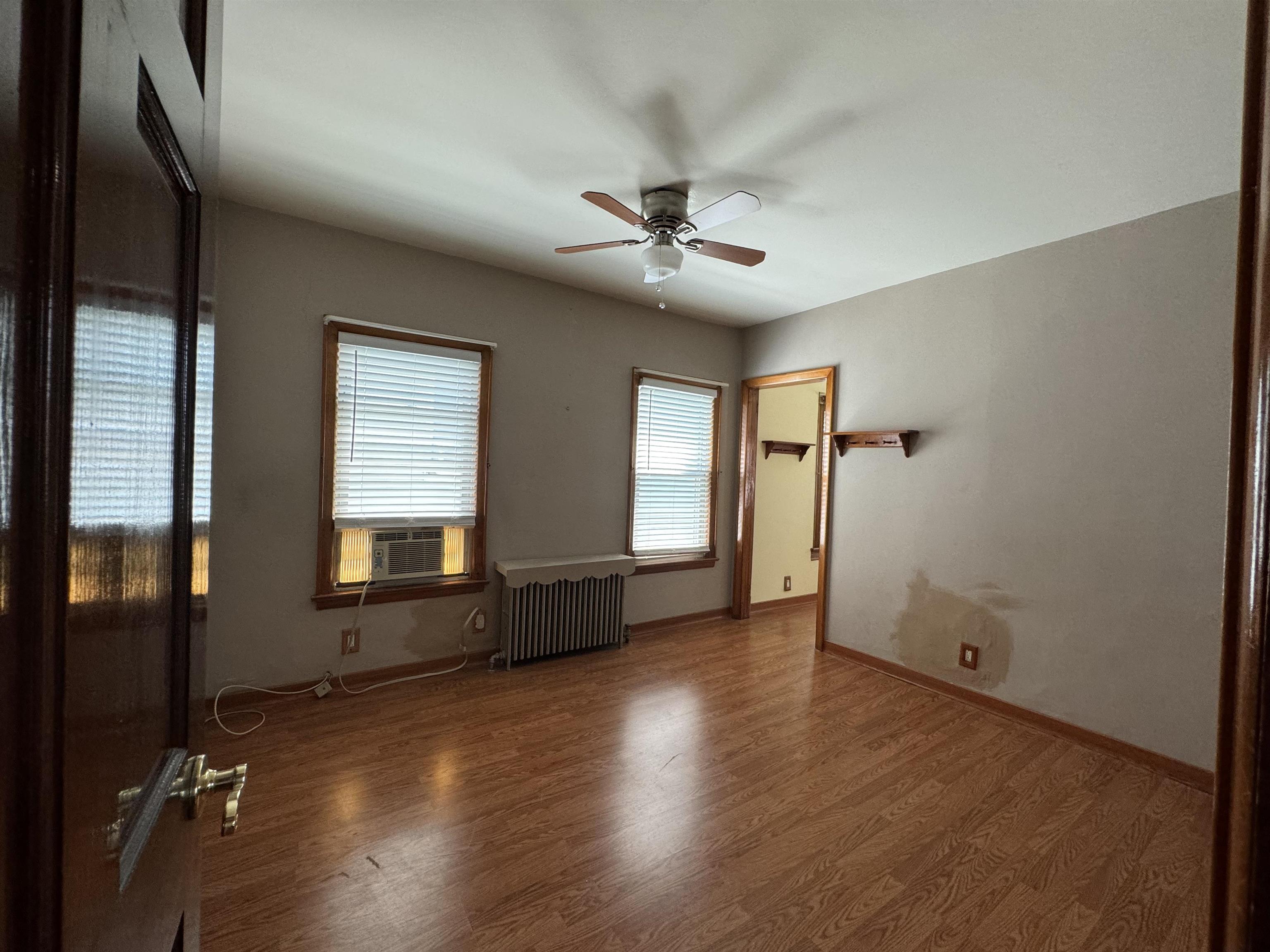 20 East 39th St, Bayonne, New Jersey image 19