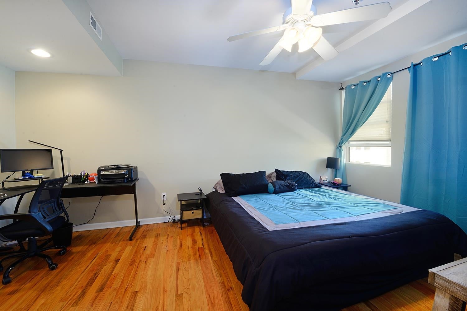 920 JEFFERSON ST 305