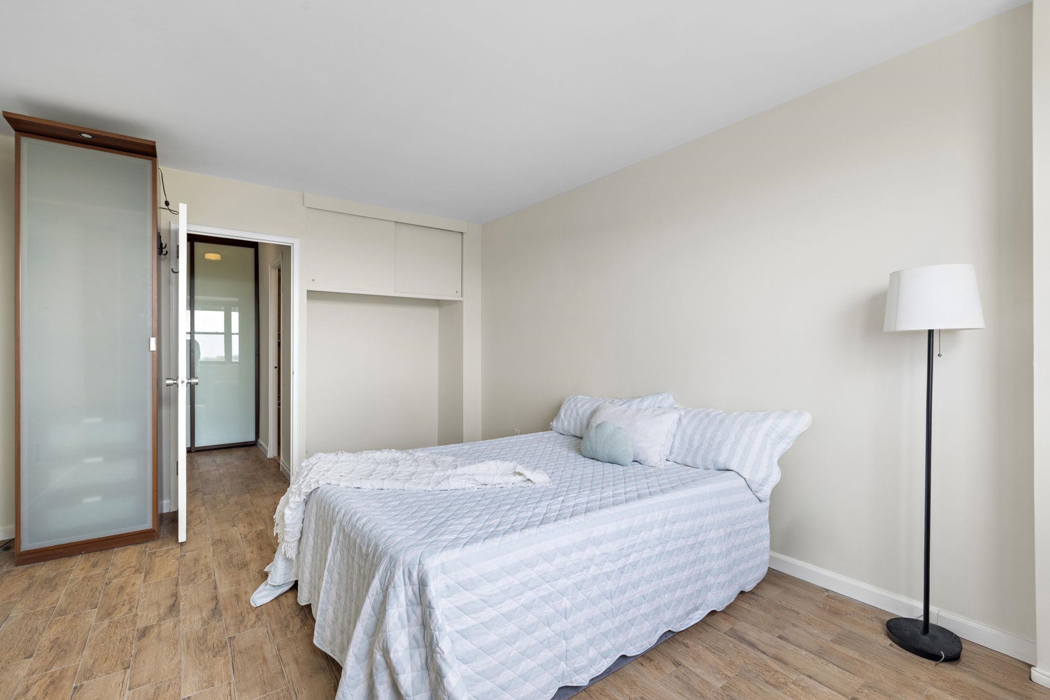380 Mountain Rd #914, Union City, New Jersey image 11
