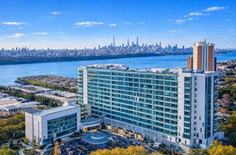 Condo For Sale - 320 Adolphus Ave #812<br/> Bergen County, Cliffside Park, NJ 07010