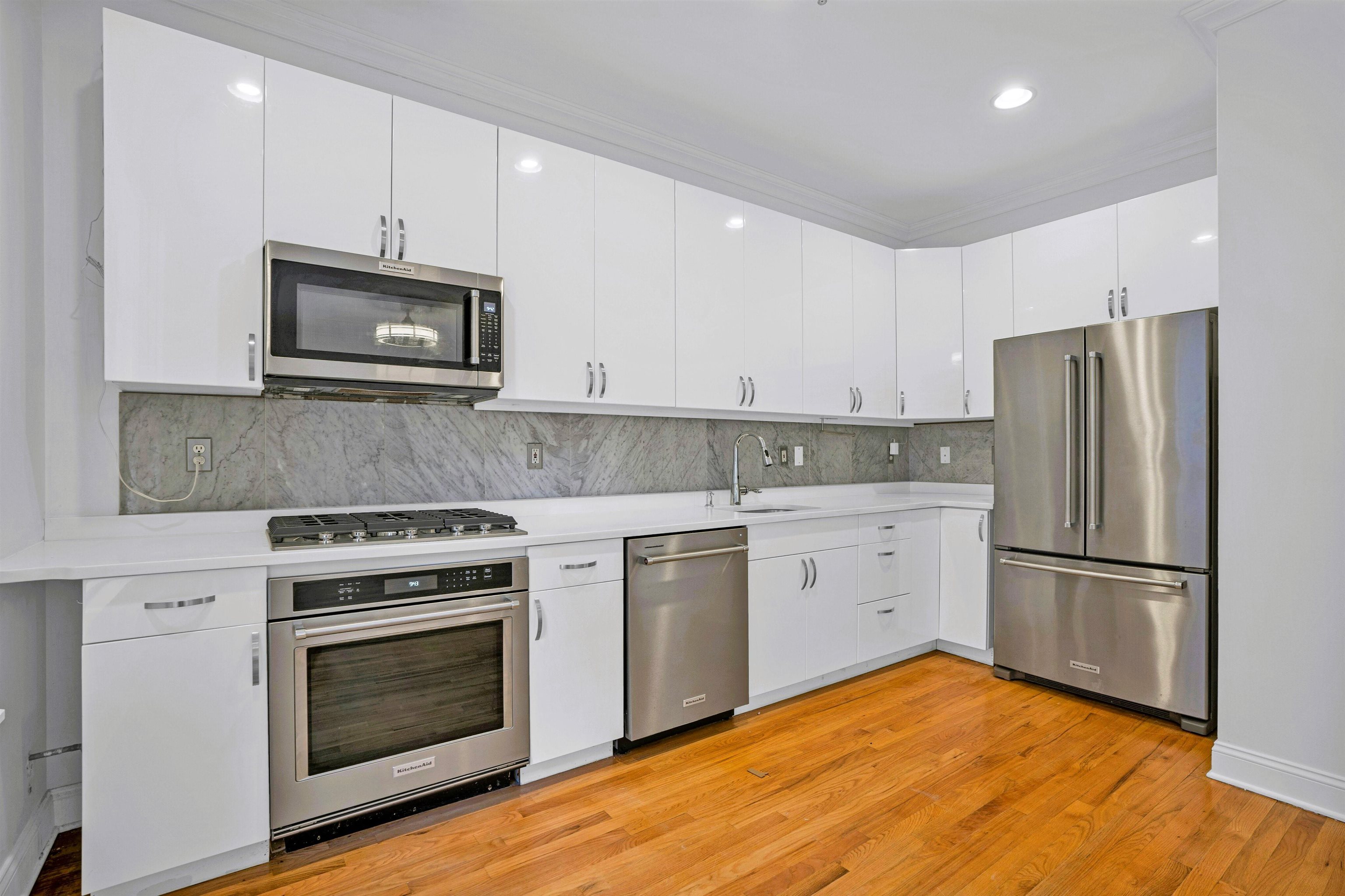 104 York St #2, Jersey City, New Jersey image 6