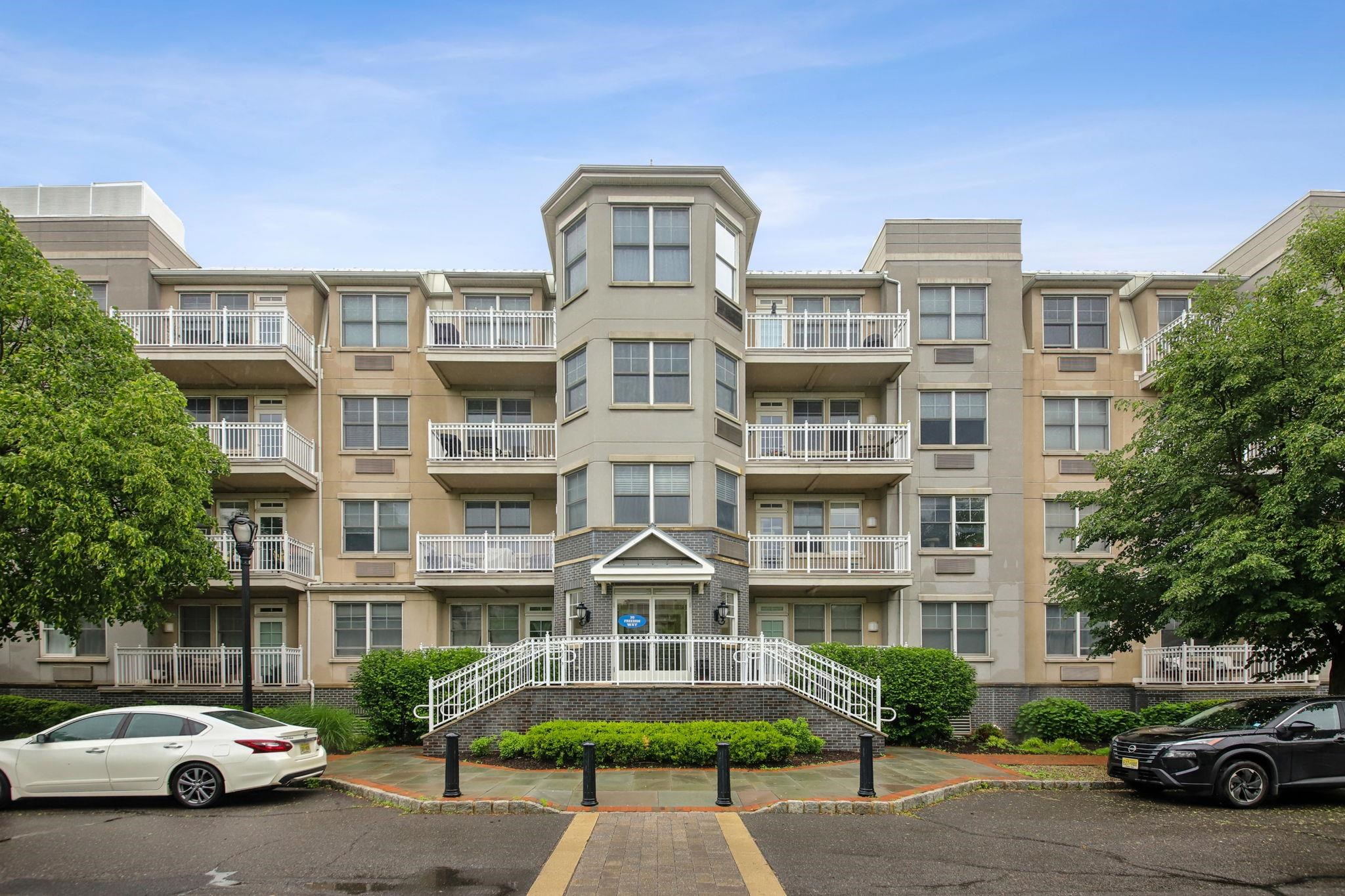 30 Freedom Way #306, Jersey City, New Jersey image 3