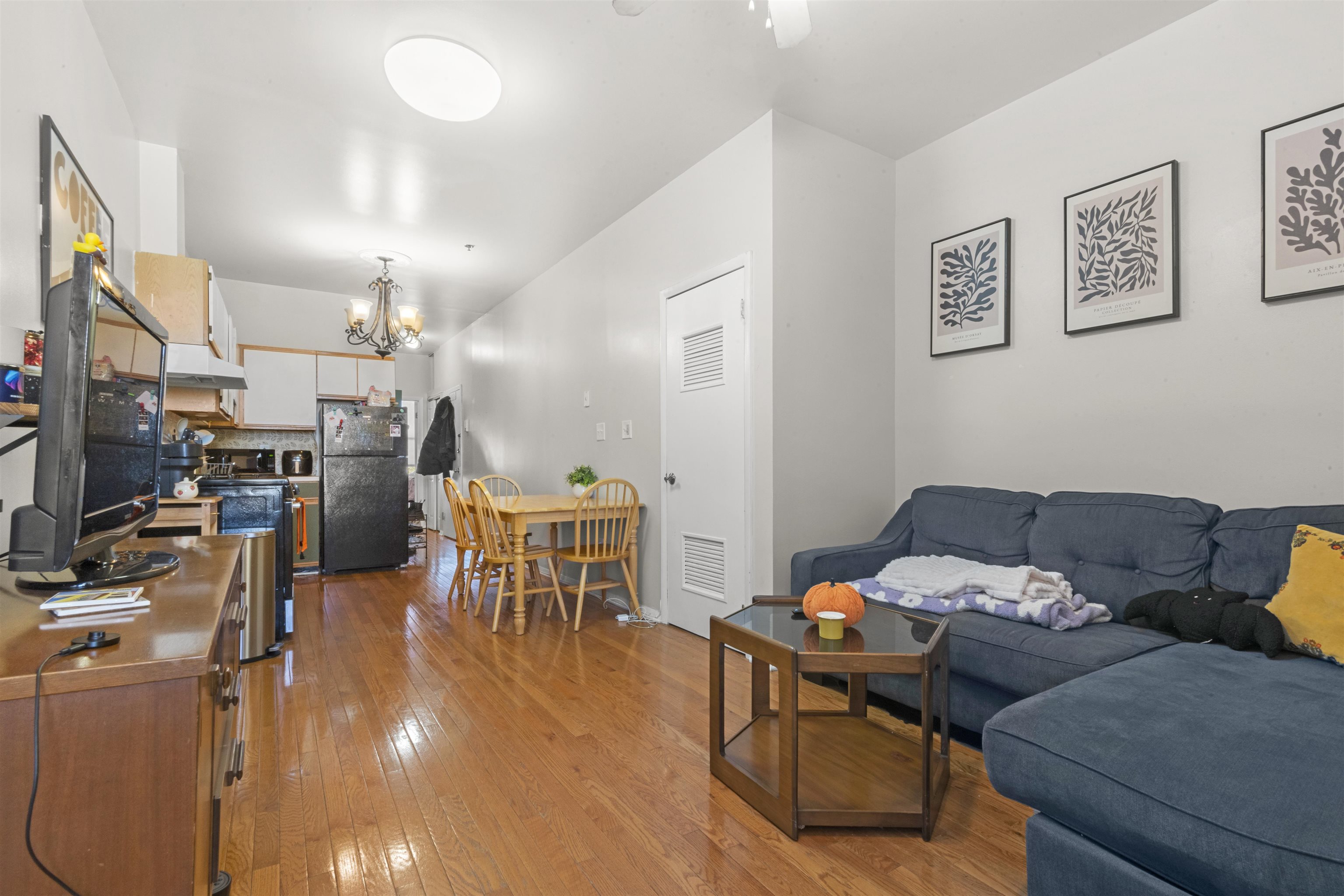 813 Park Ave #8/4R, Hoboken, New Jersey image 4