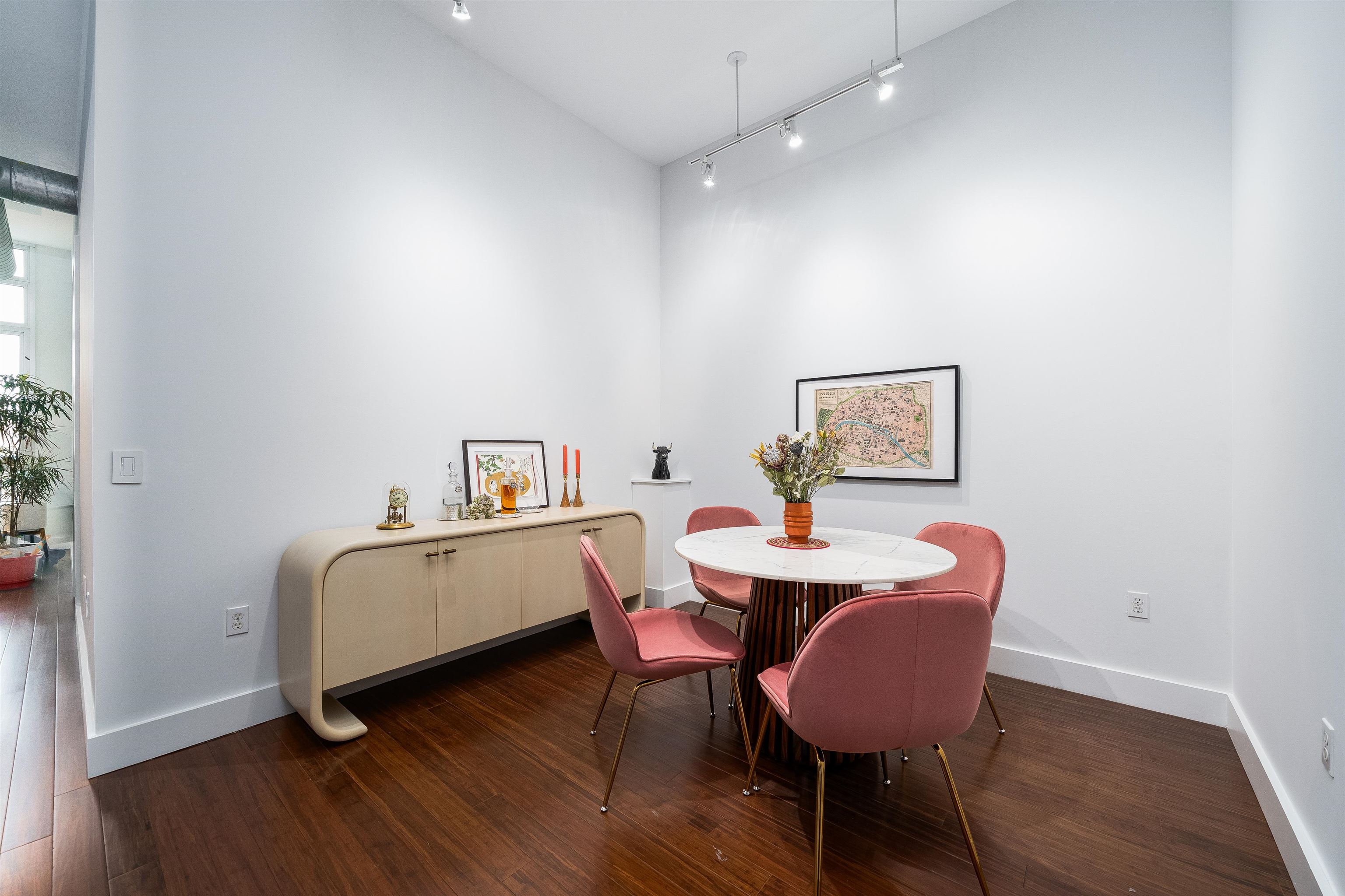 650 Montgomery St #402, Jersey City, New Jersey image 11
