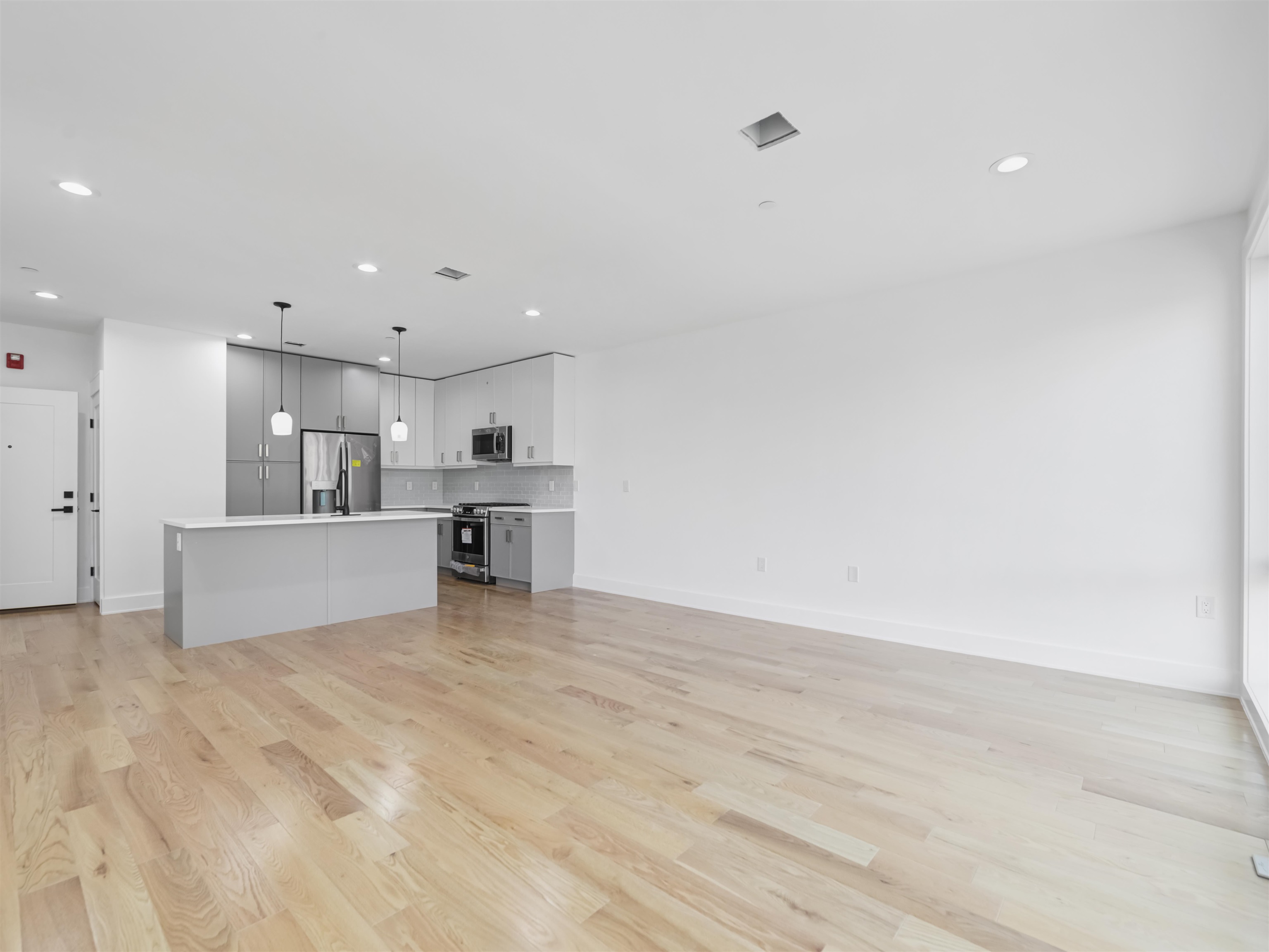 317 Jackson St #301, Hoboken, New Jersey image 9