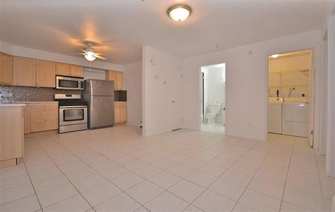 Multifamily For Sale - 55 71st St<br/> Hudson County, Guttenberg, NJ 07093