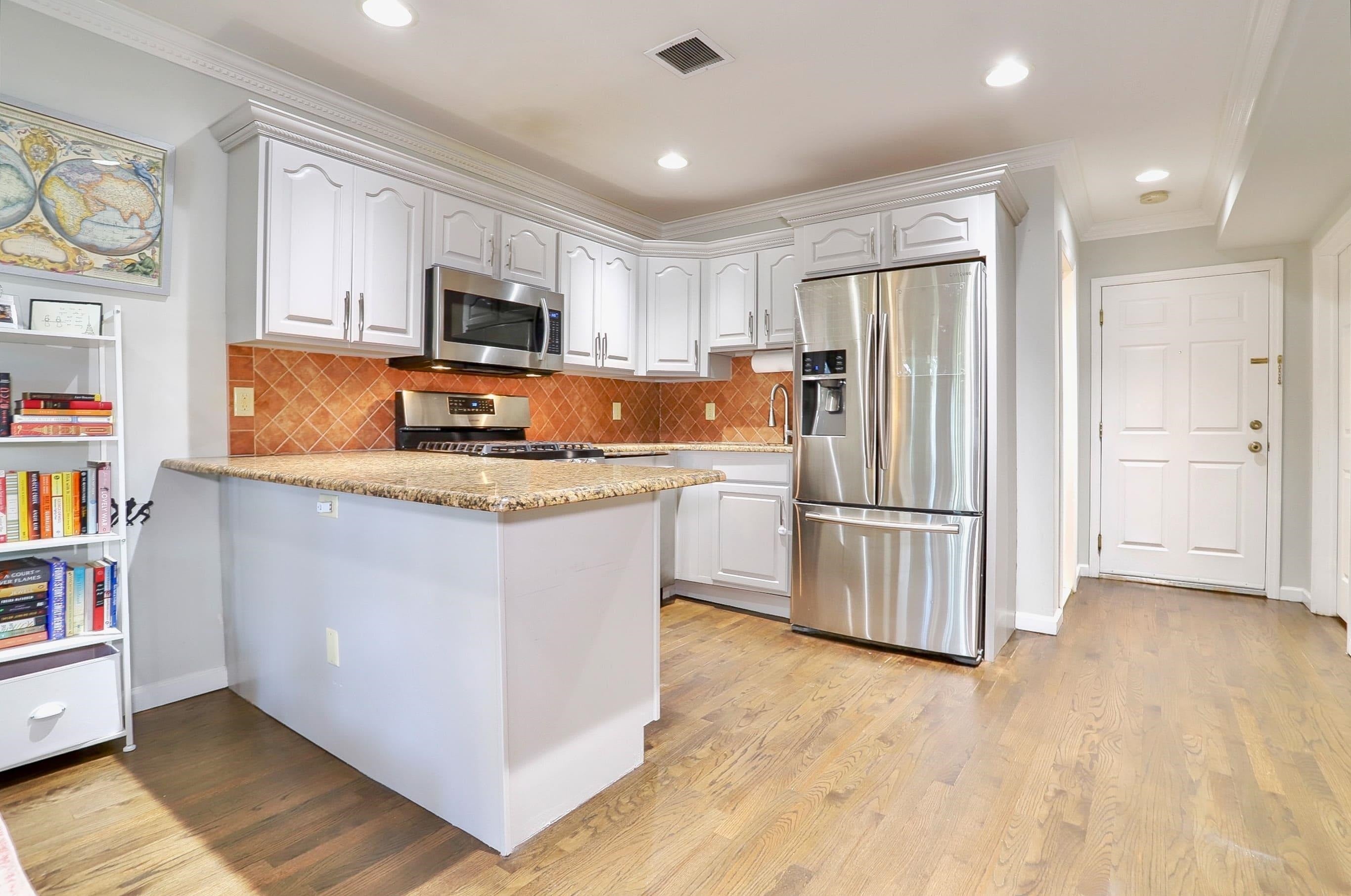 15 JEFFERSON AVE 2B