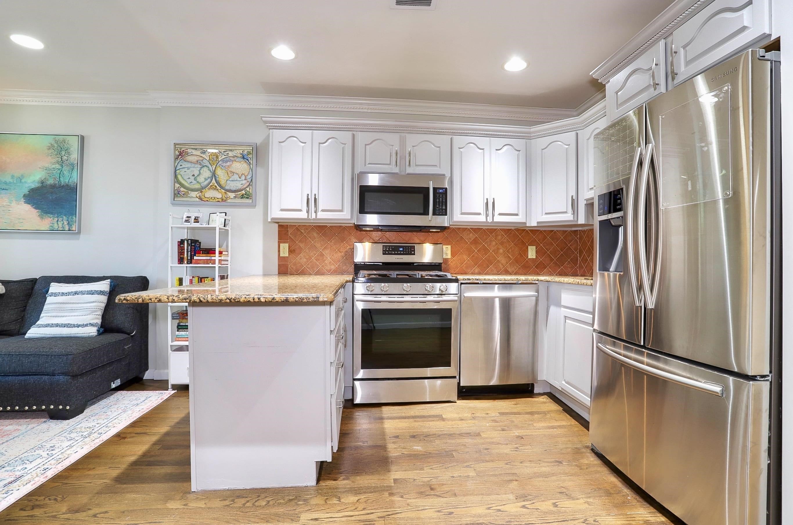15 JEFFERSON AVE 2B