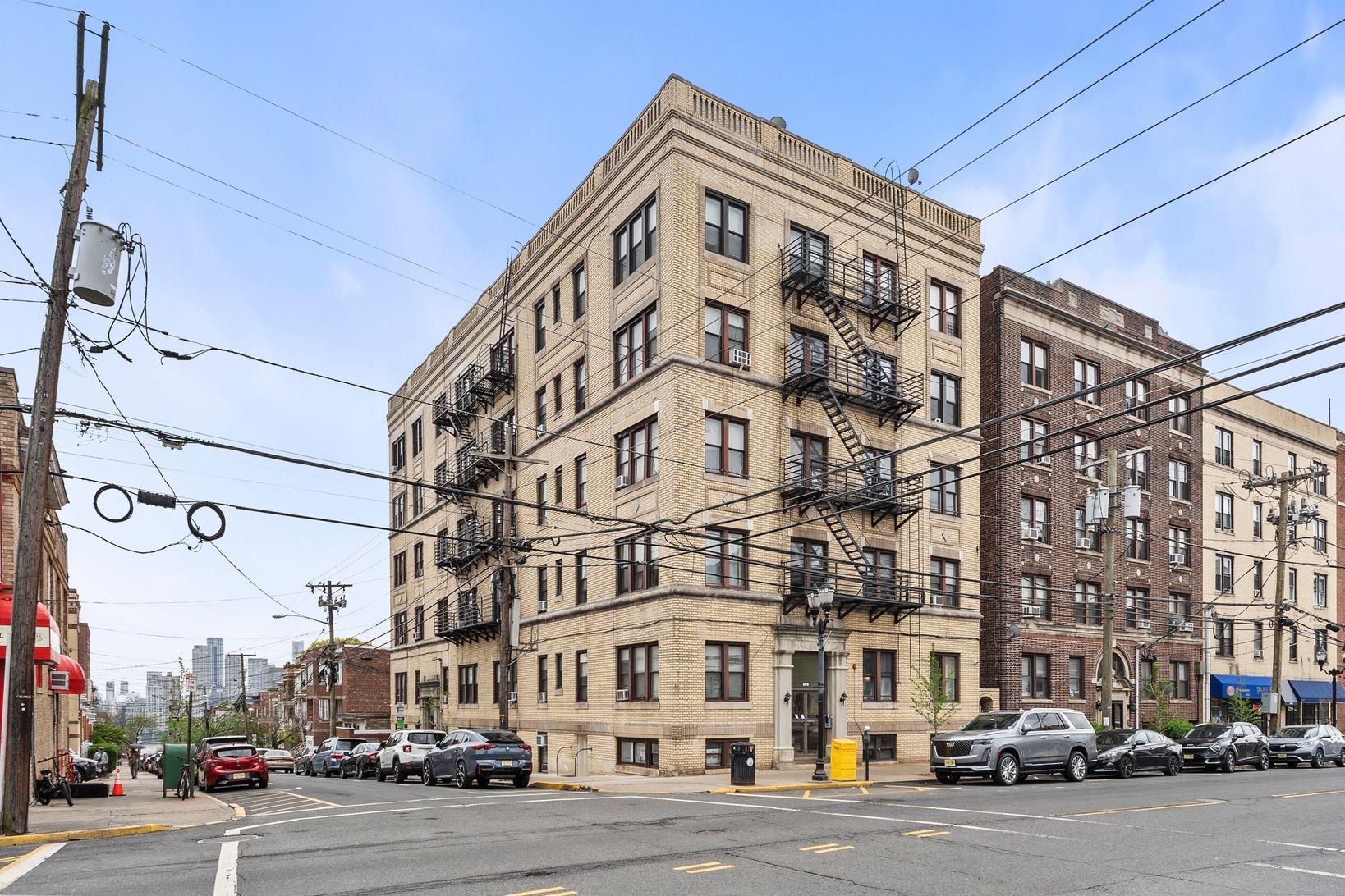 6414 Park Ave #1, West New York, New Jersey image 2