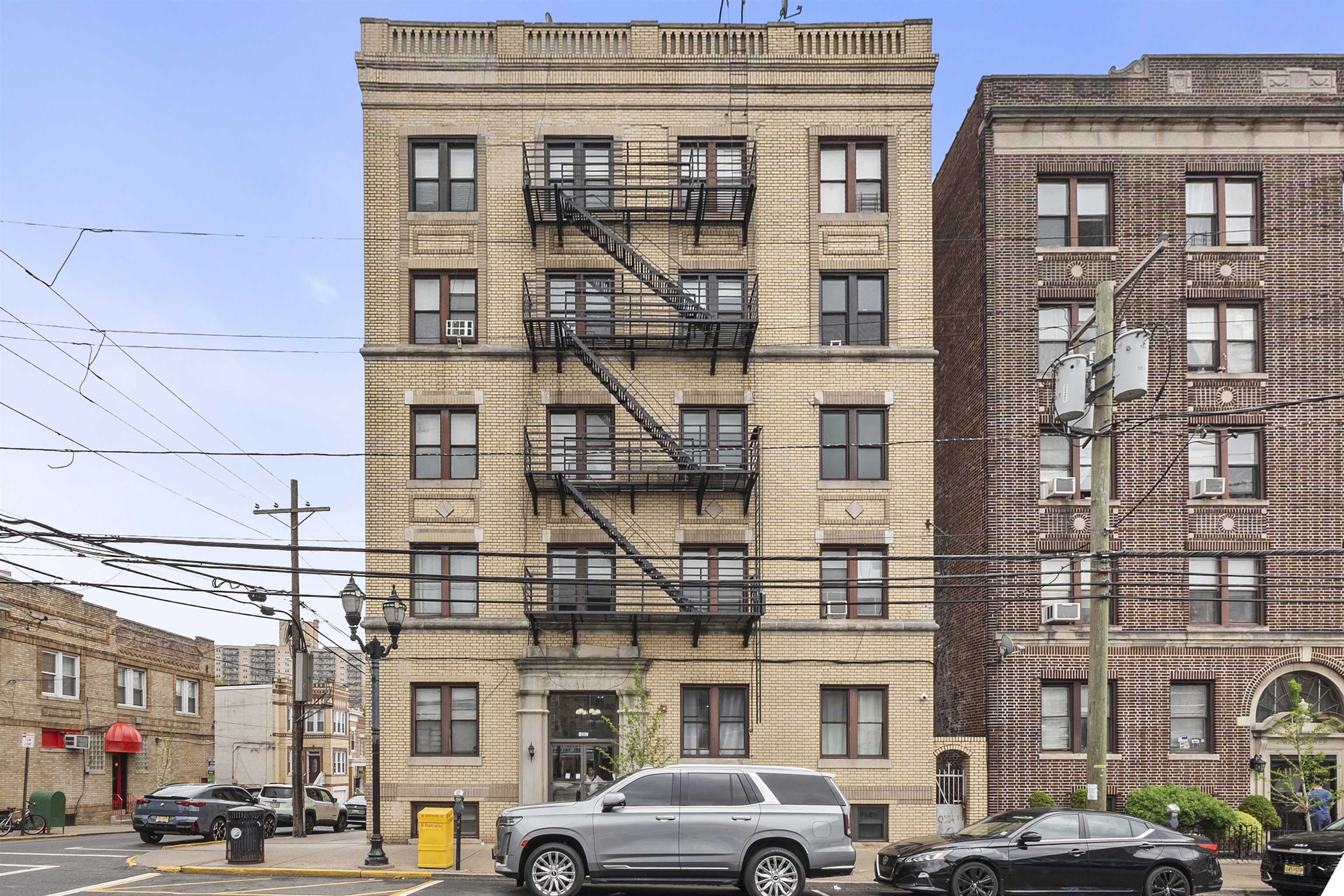 6414 Park Ave #1, West New York, New Jersey image 1