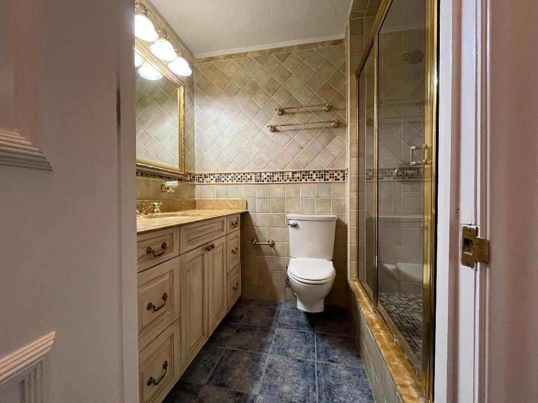 7004 Blvd East #18D, Guttenberg, New Jersey image 21
