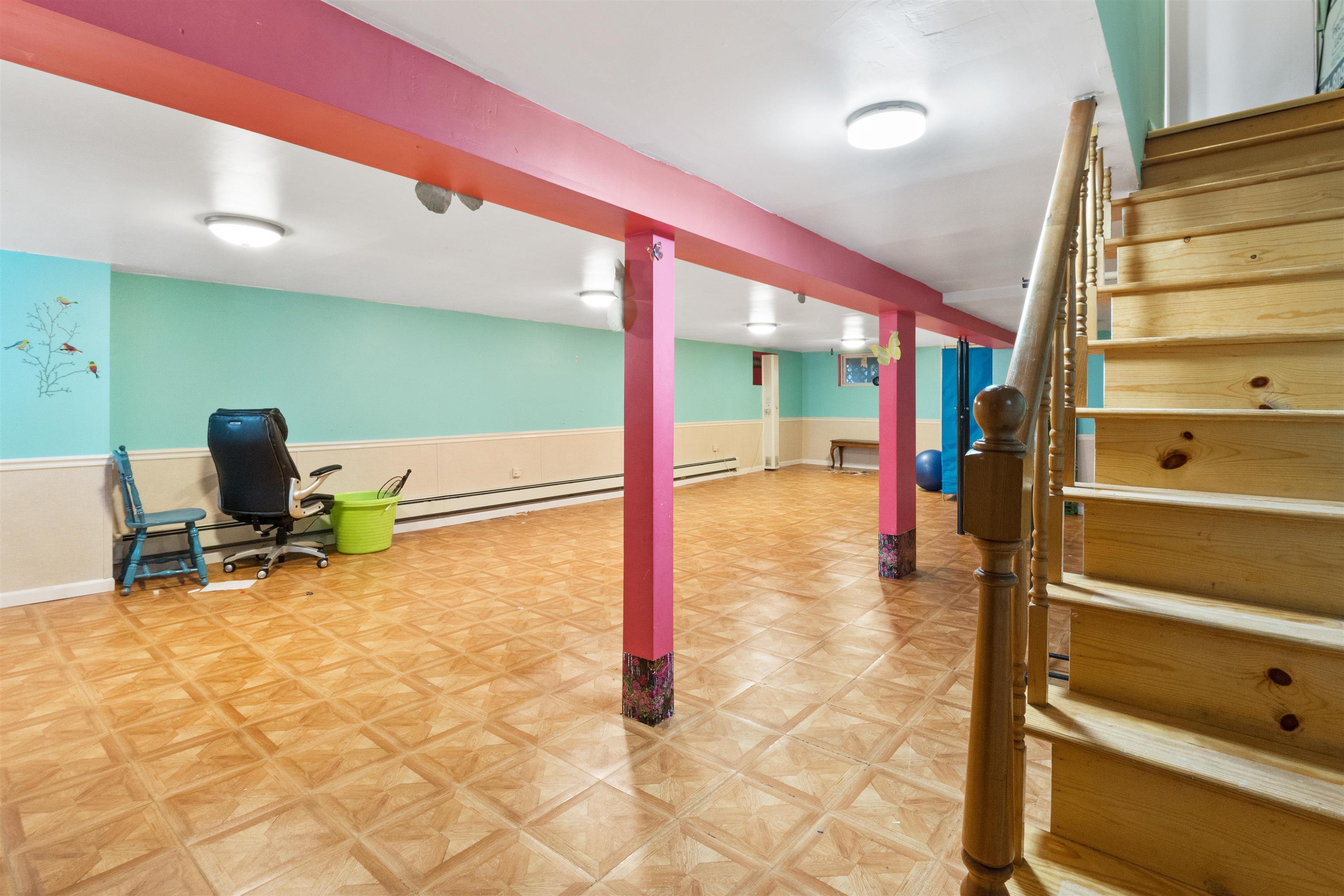 232 Centre Ave, Secaucus, New Jersey image 25