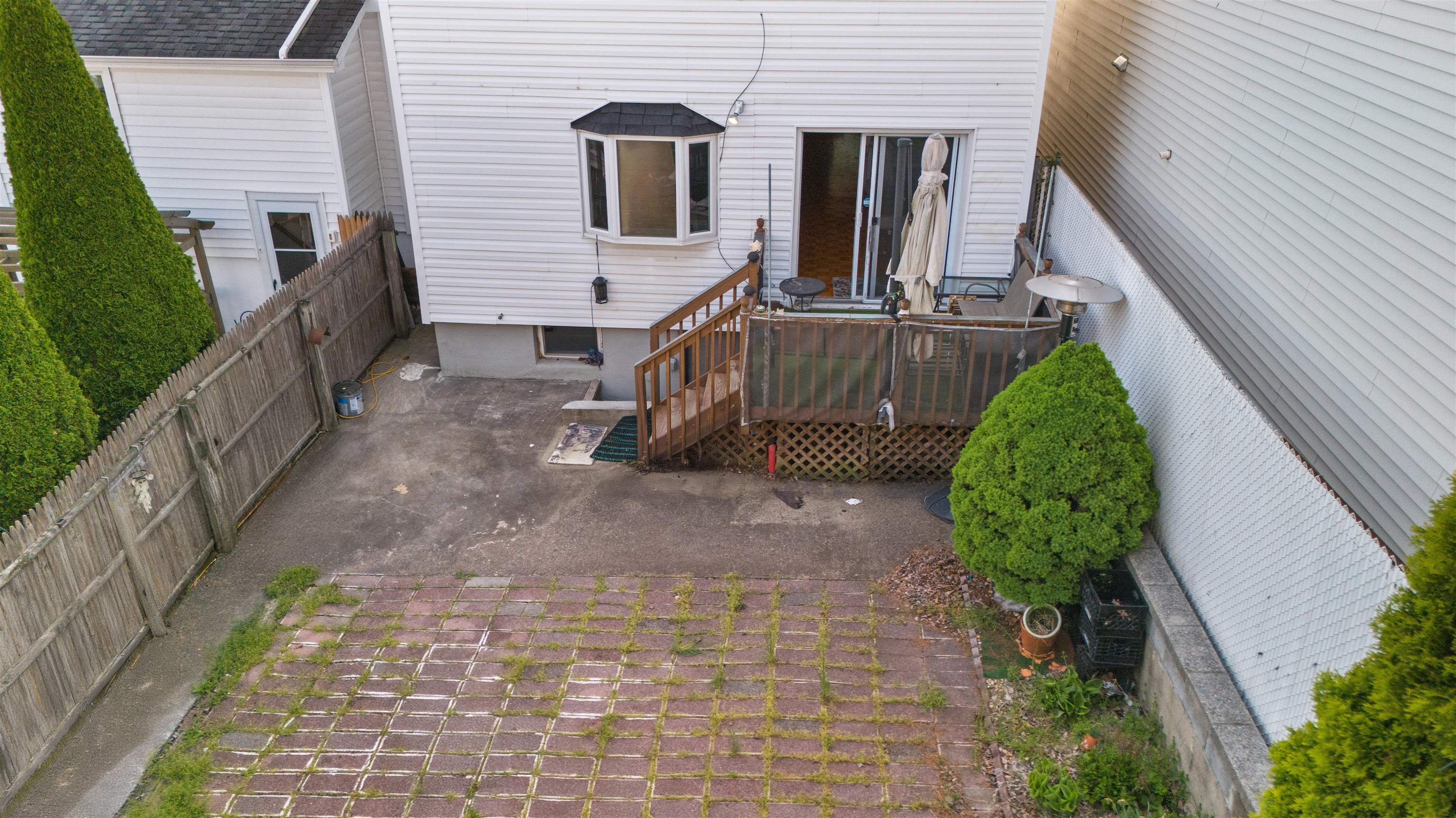 232 Centre Ave, Secaucus, New Jersey image 2