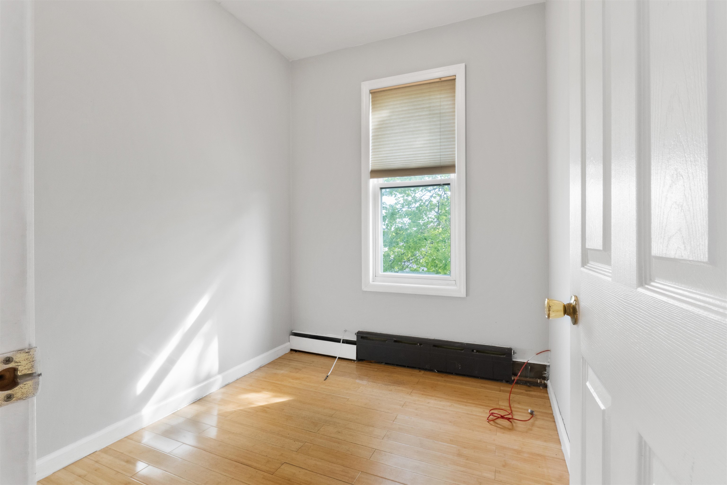 232 Centre Ave, Secaucus, New Jersey image 41